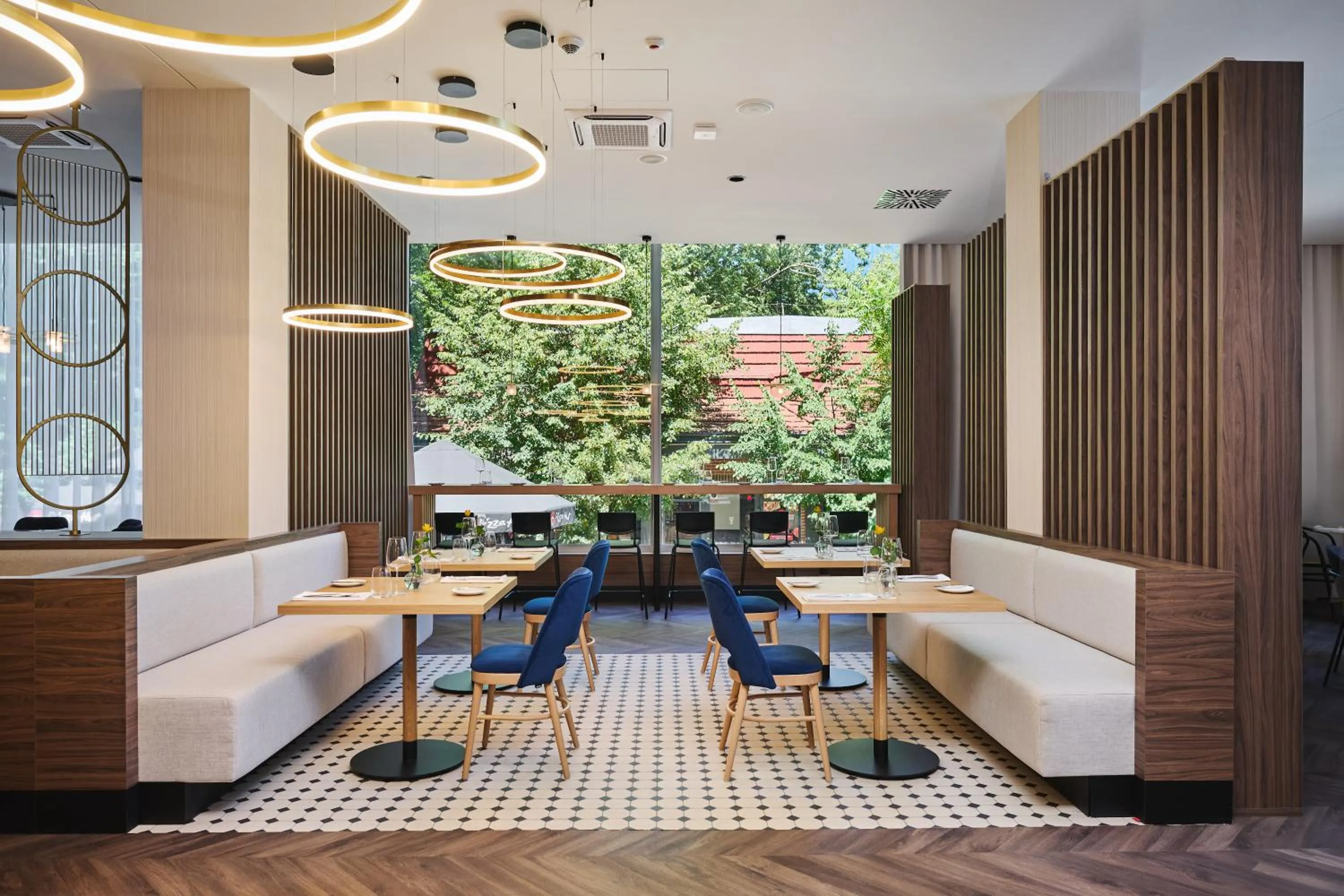 Restaurant/places to eat in voco Katowice by IHG