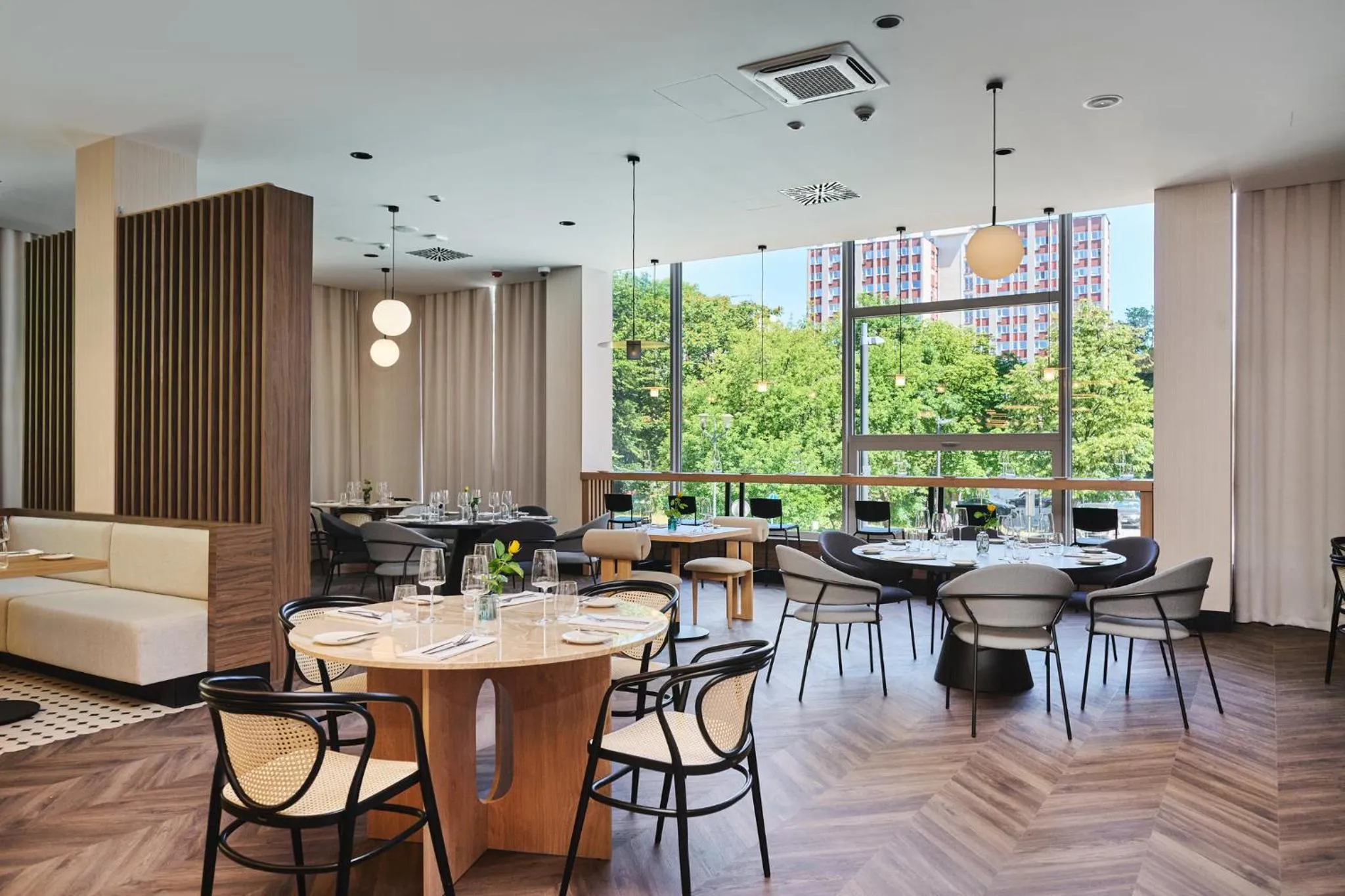 Restaurant/places to eat in voco Katowice by IHG