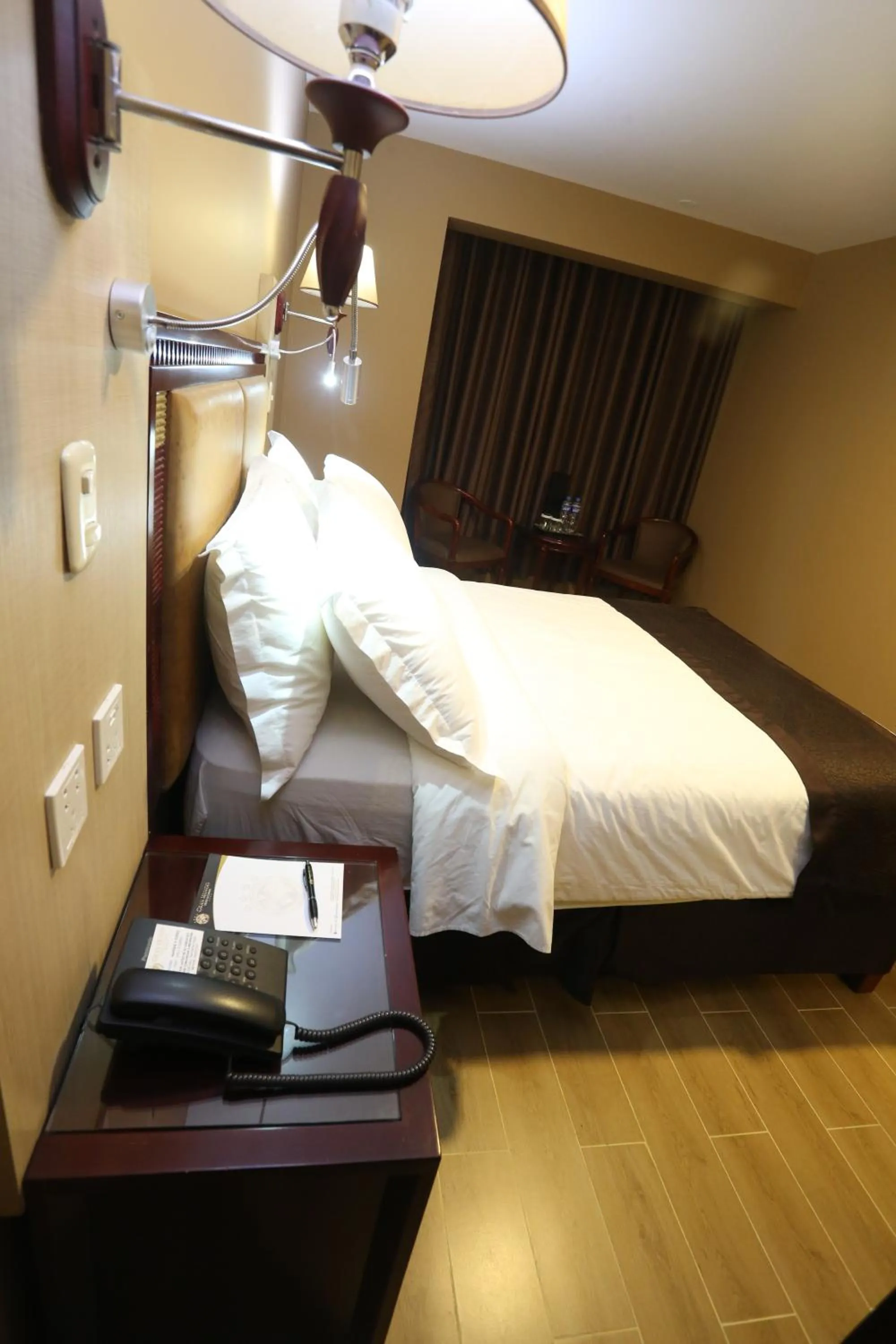 Decorative detail, Bed in Gran Mundo Hotel & Suites