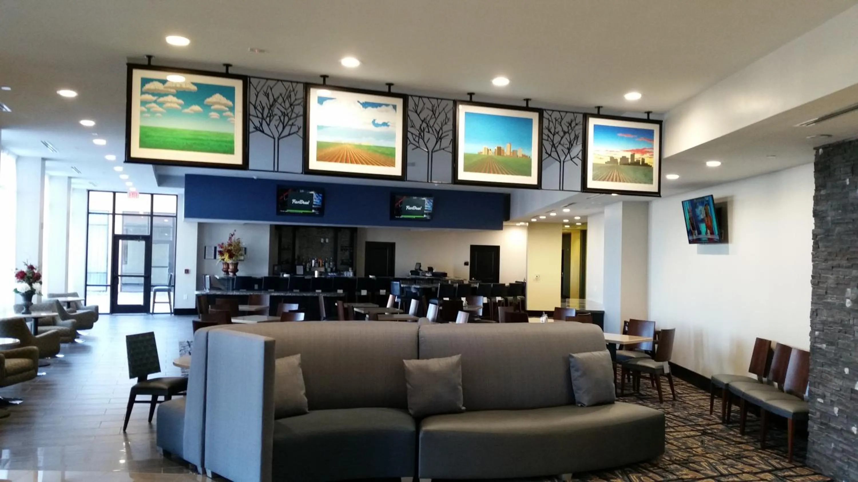 Restaurant/places to eat in La Quinta Inn & Suites by Wyndham Lubbock Southwest