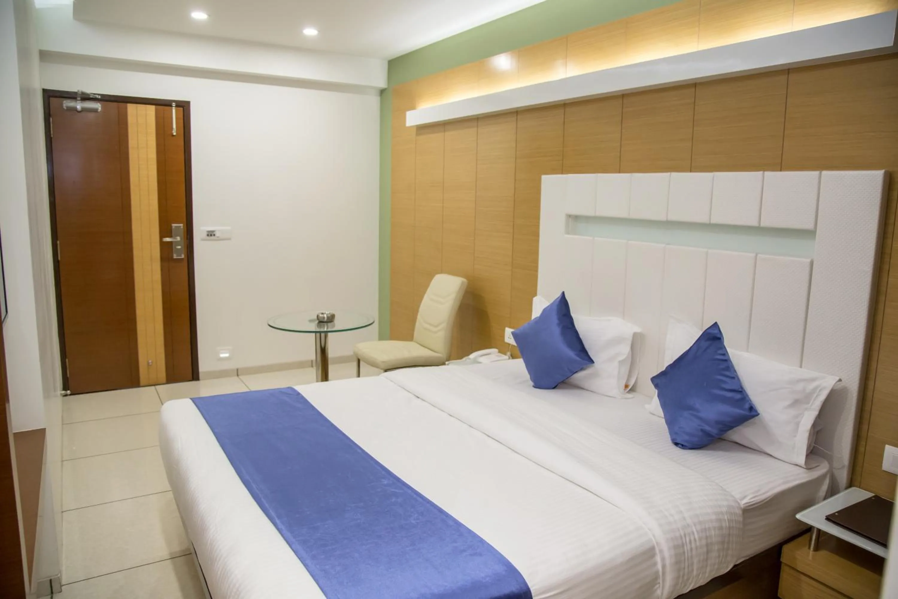 bunk bed, Bed in Hotel Orange International