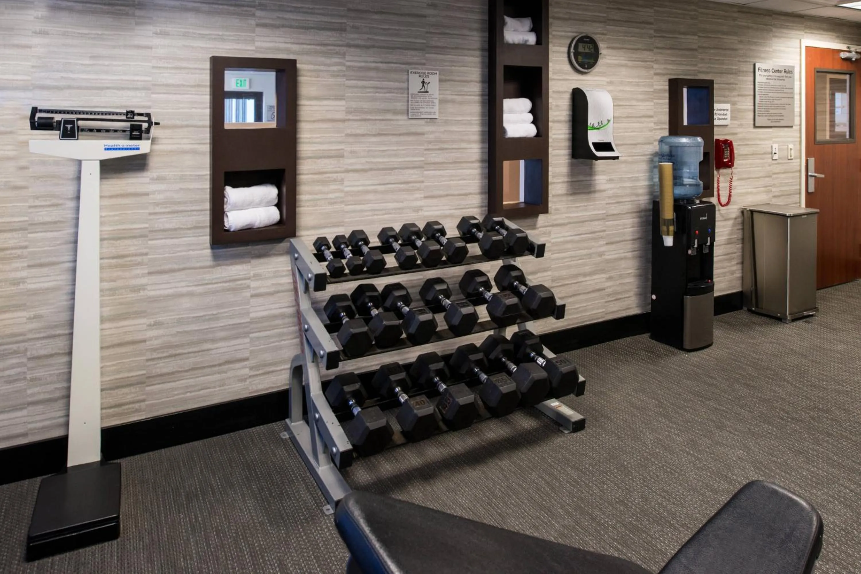 Fitness centre/facilities in Courtyard by Marriott Victorville Hesperia