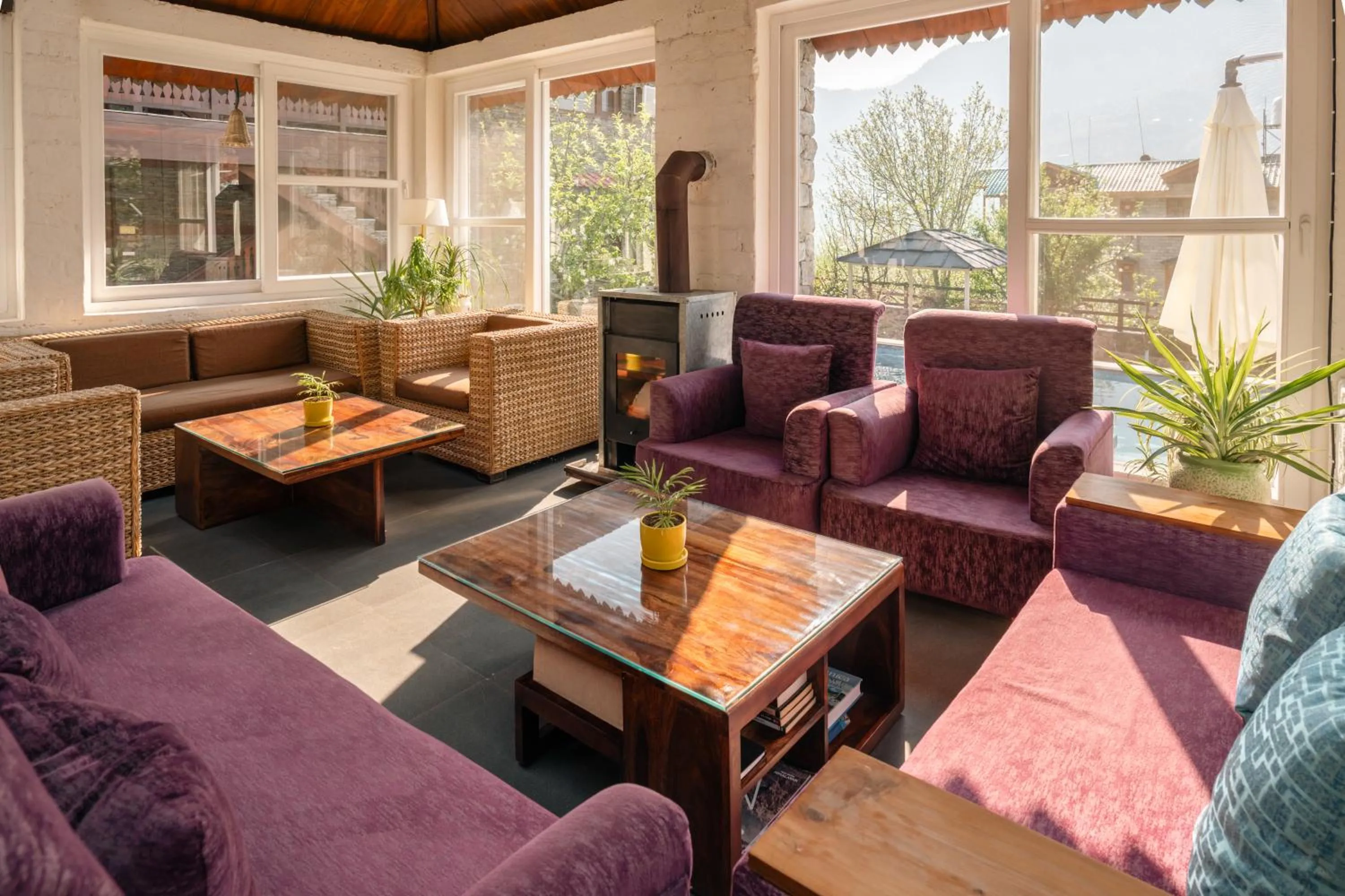 Restaurant/places to eat in Shivadya - A Luxury Boutique Experience