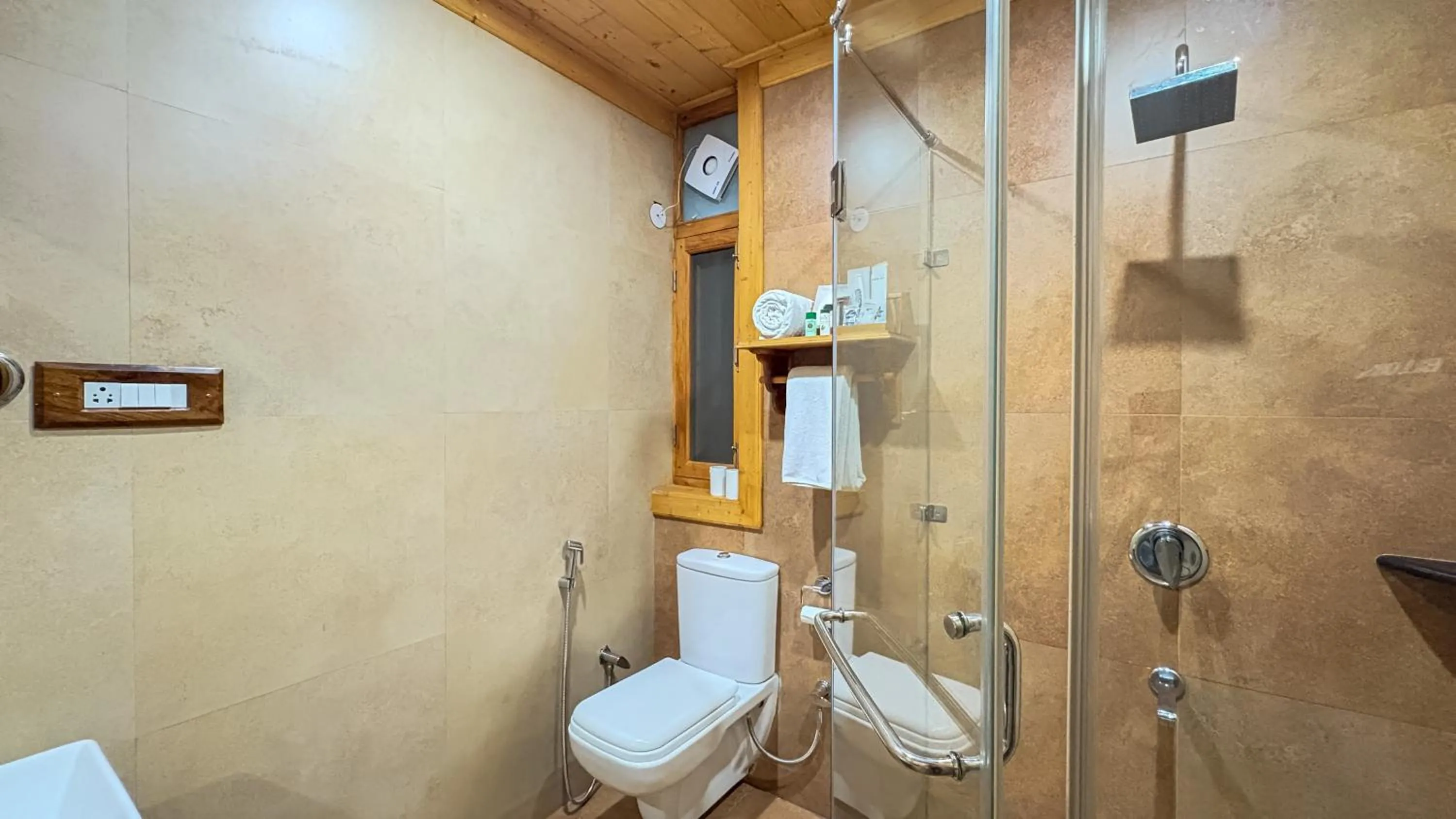 Shower in Shivadya - A Luxury Boutique Experience