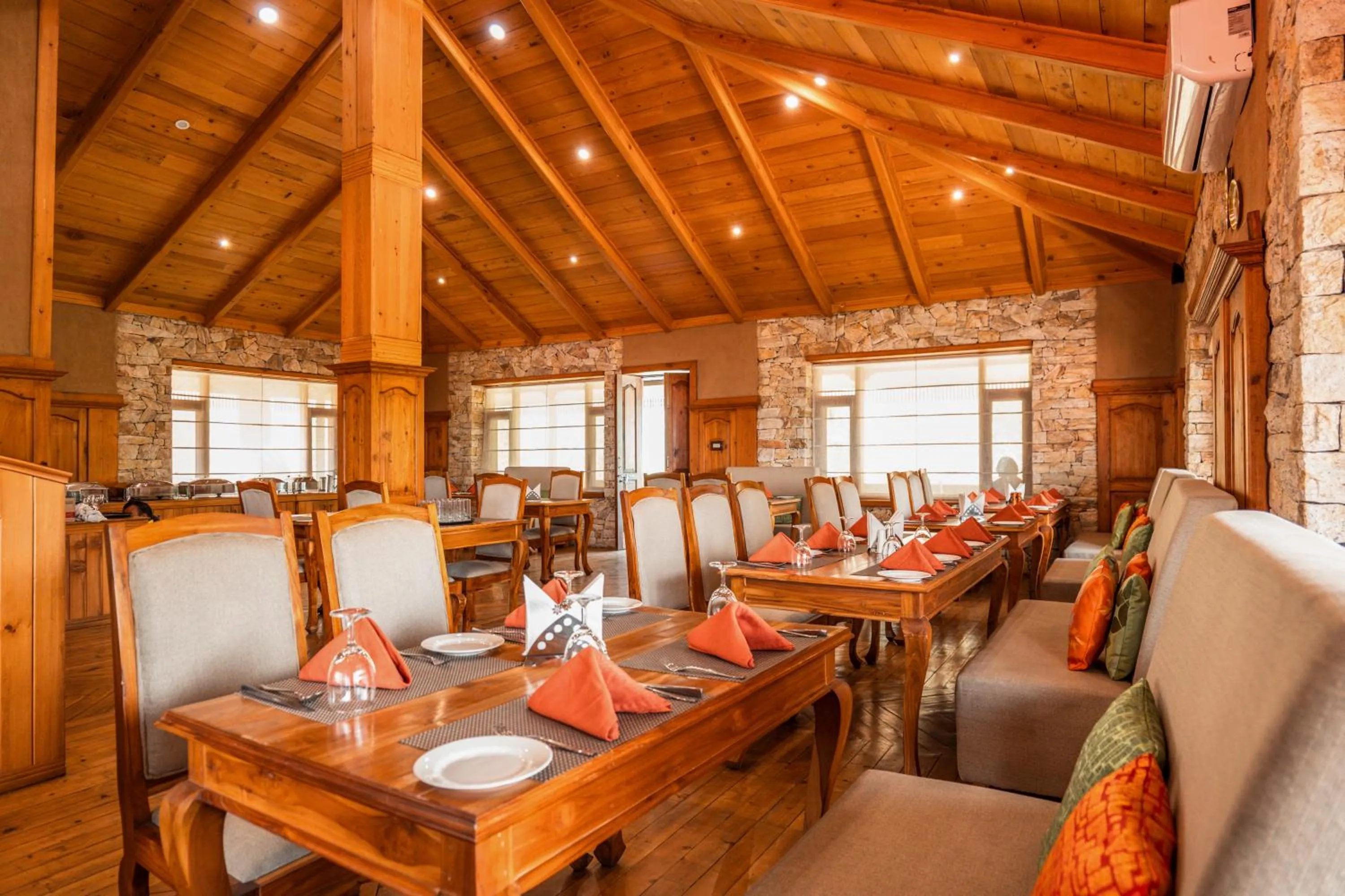 Restaurant/places to eat in Shivadya - A Luxury Boutique Experience