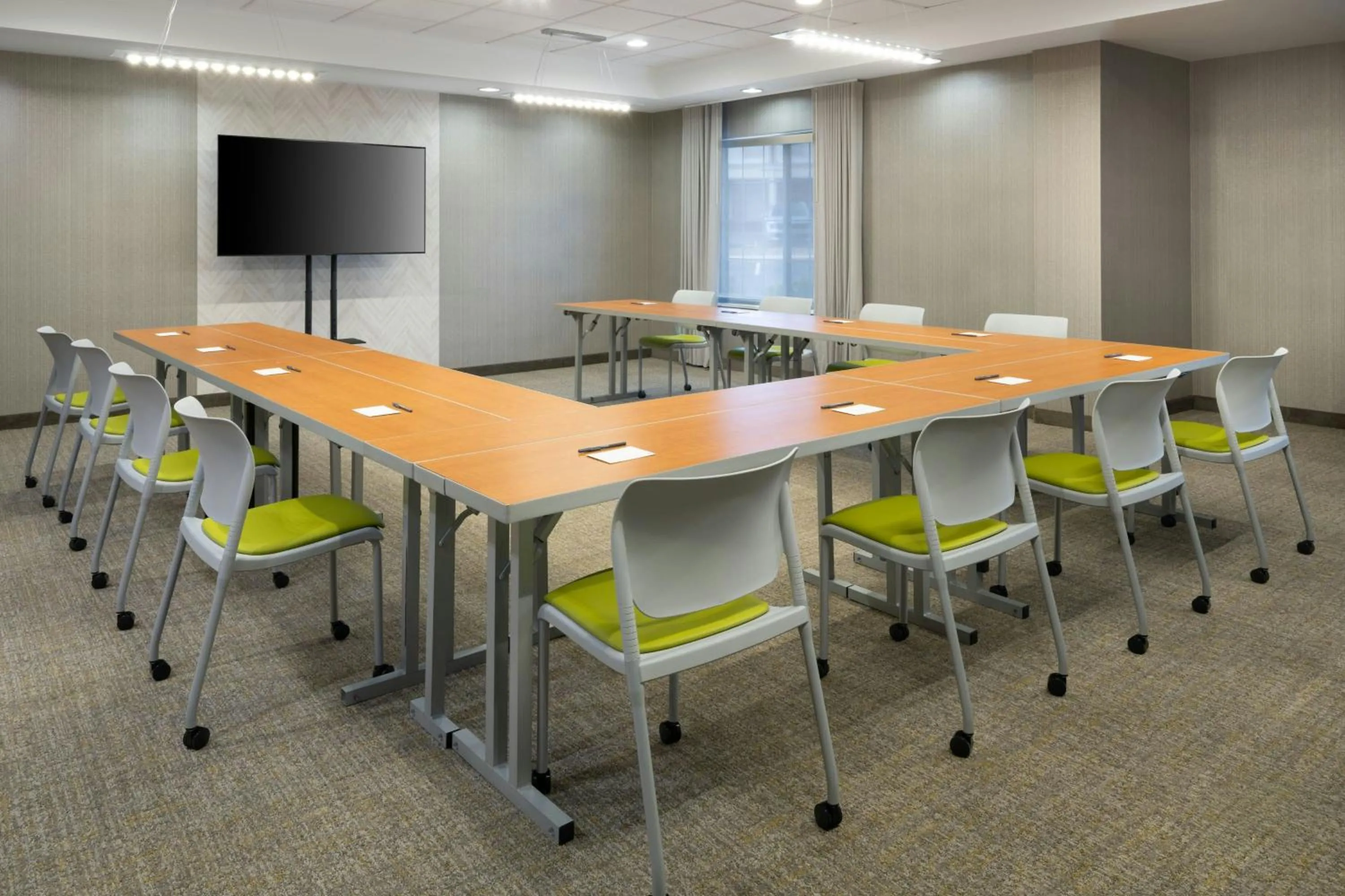 Meeting/conference room in Springhill Suites by Marriott State College