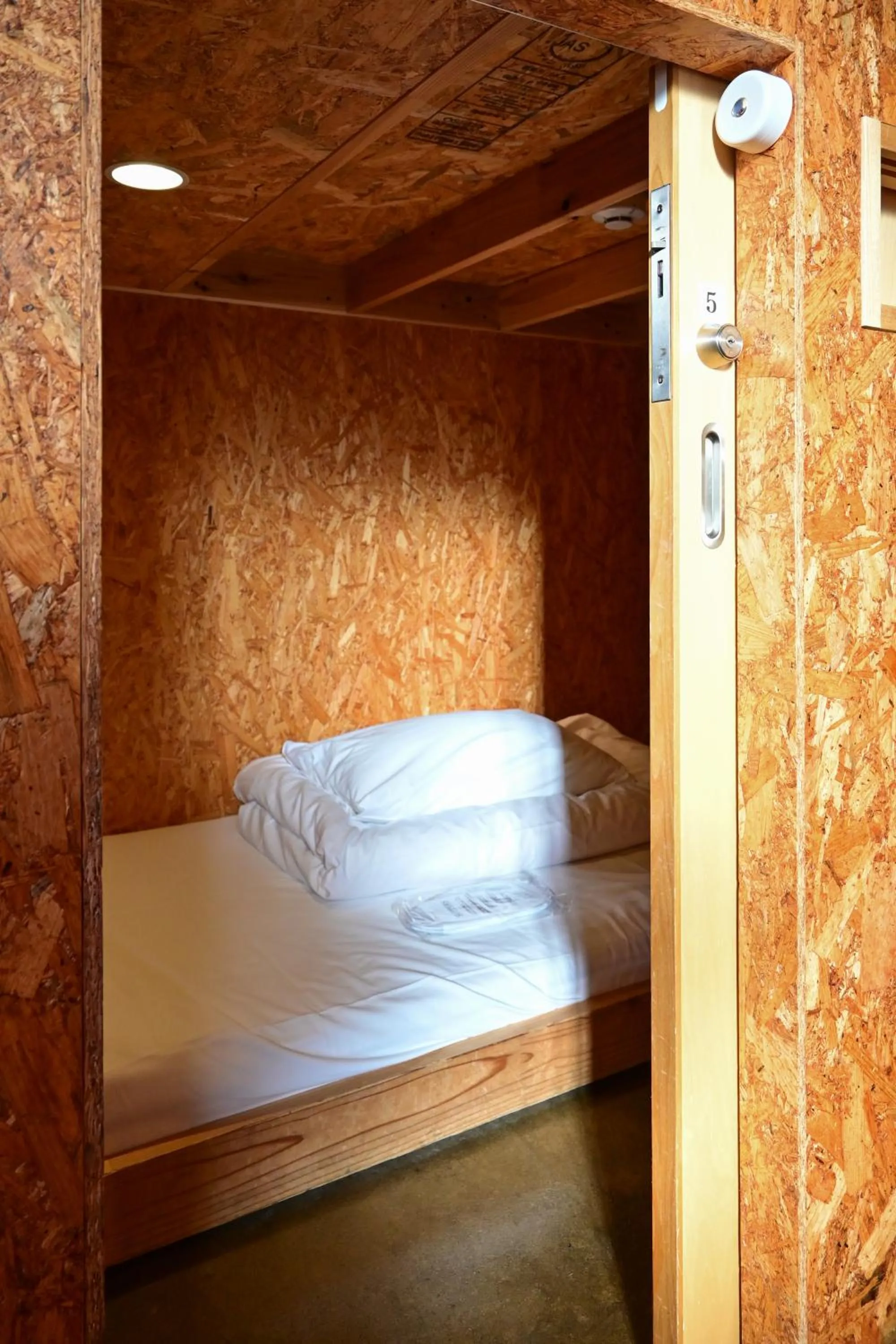 Bed in Kawaramachi Domitory