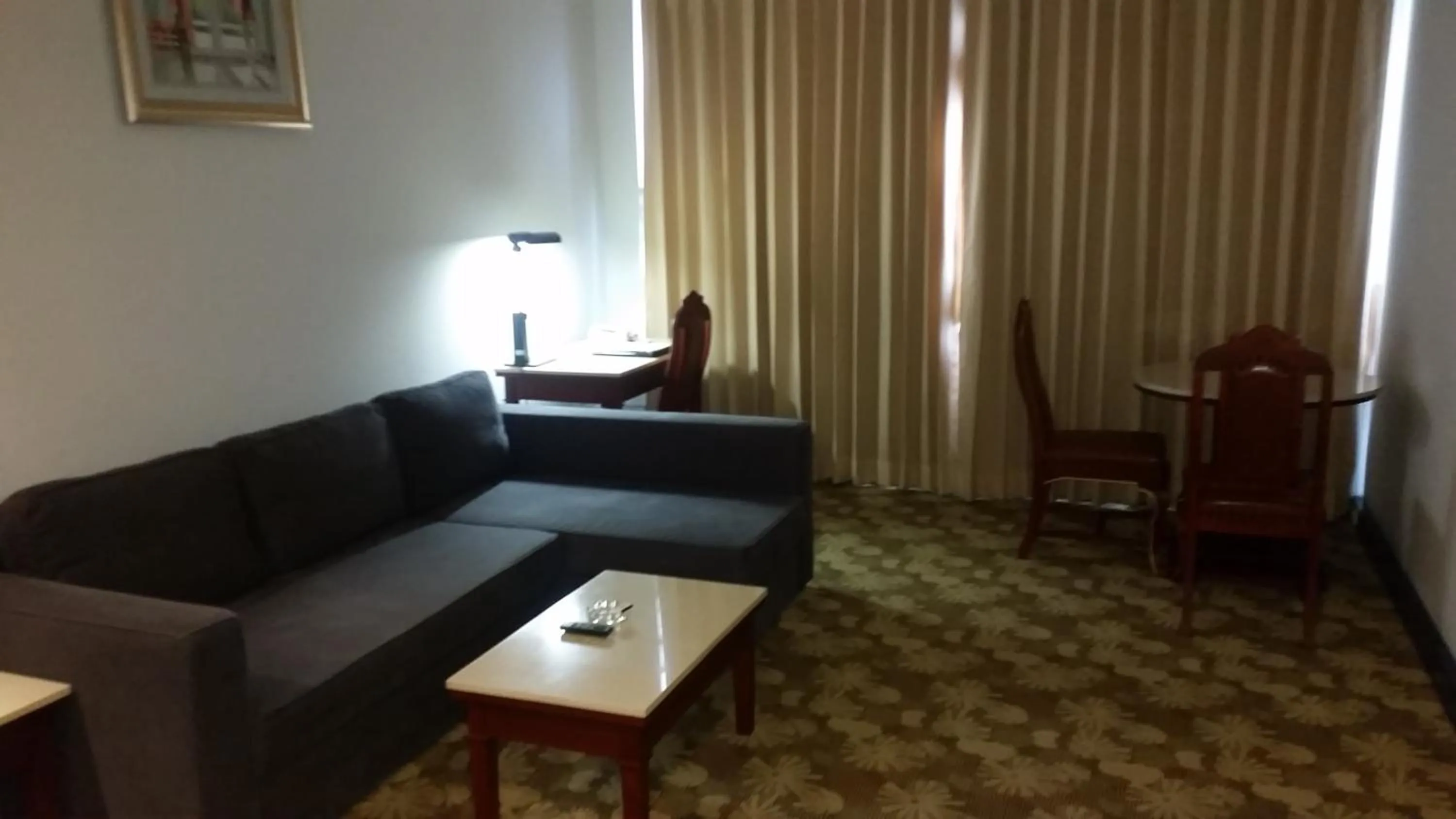 Day in Ariston Hotel Bangkok