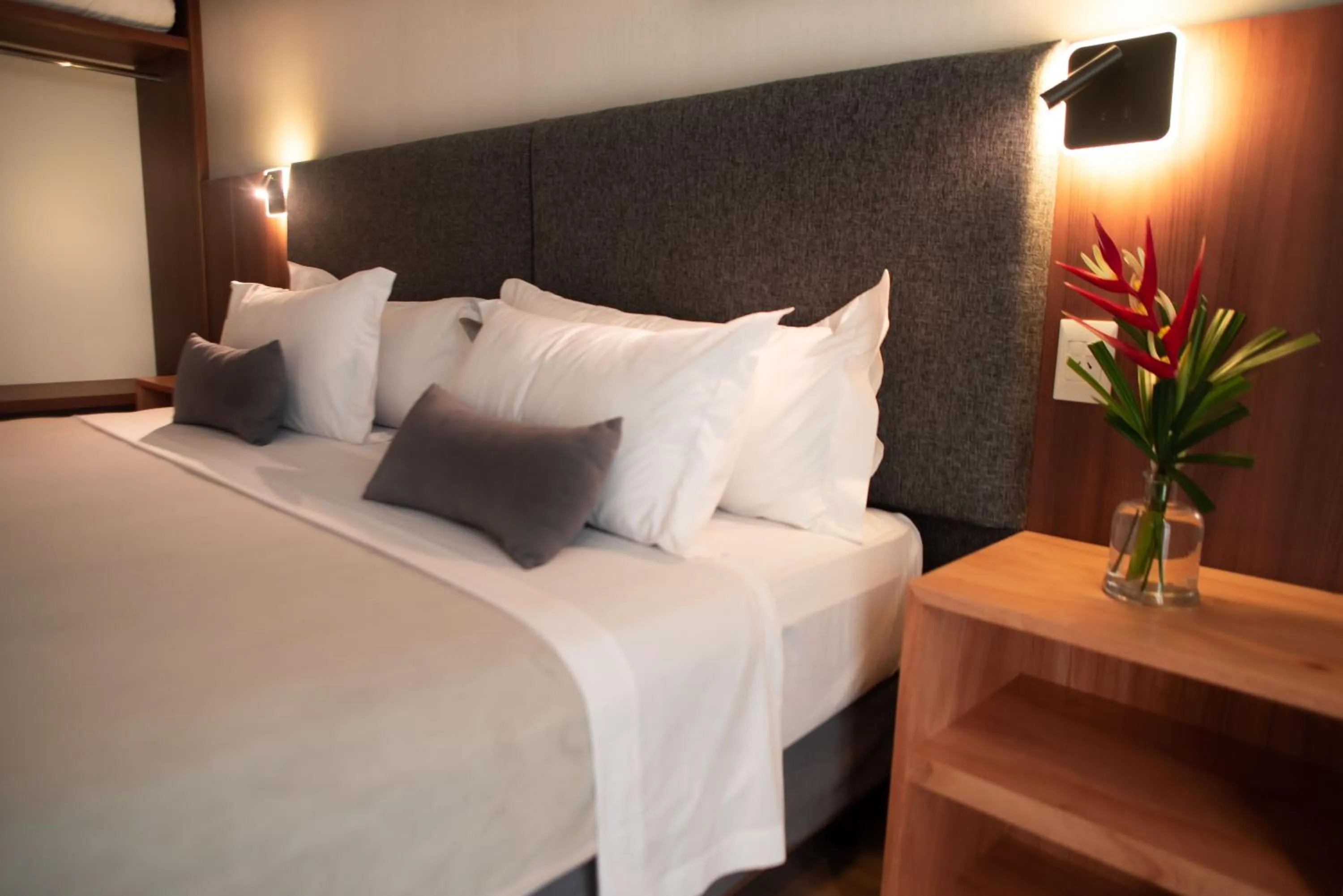 Bedroom, Bed in Hotel Saint George