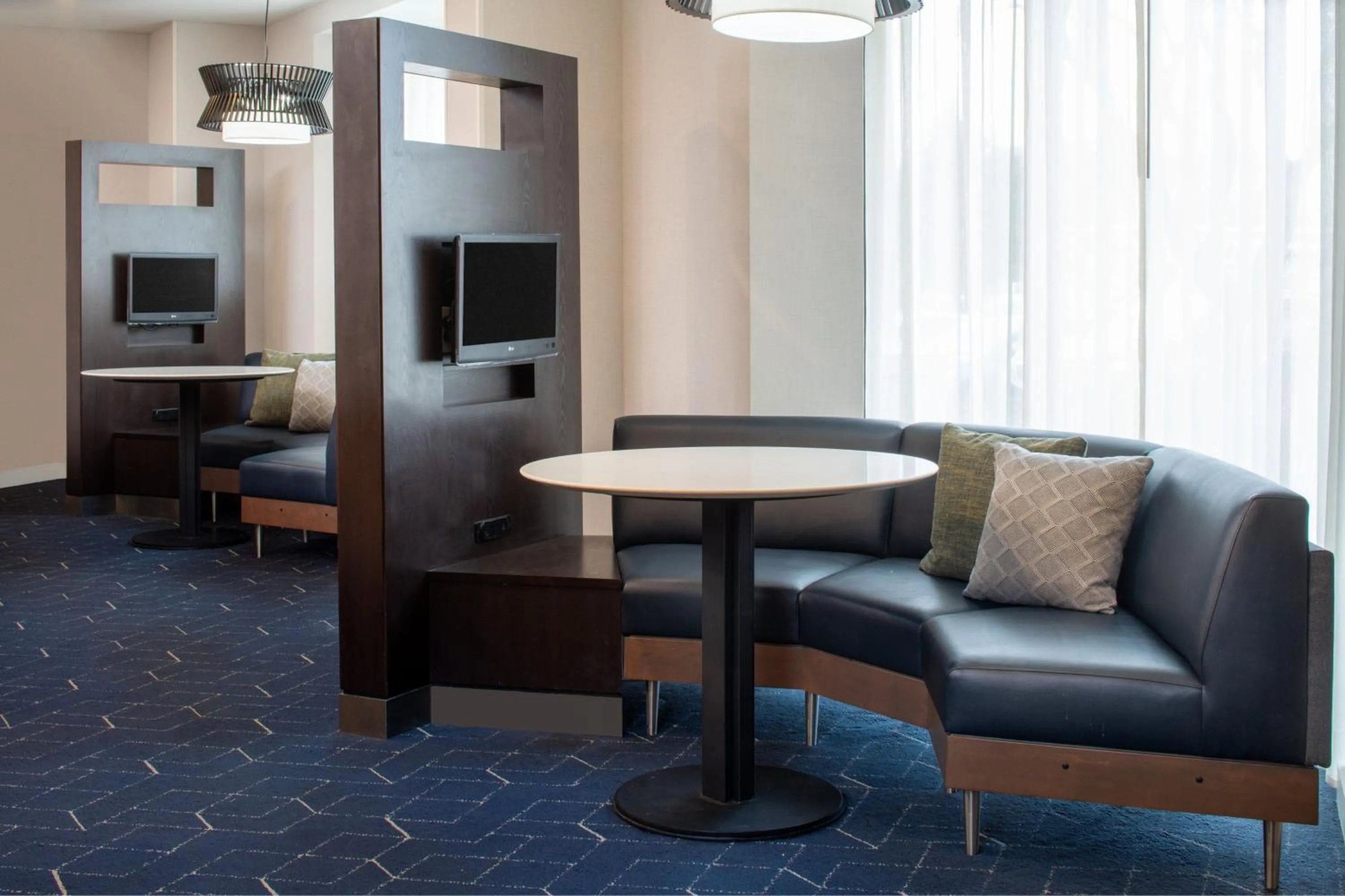 Lobby or reception in Courtyard by Marriott Decatur