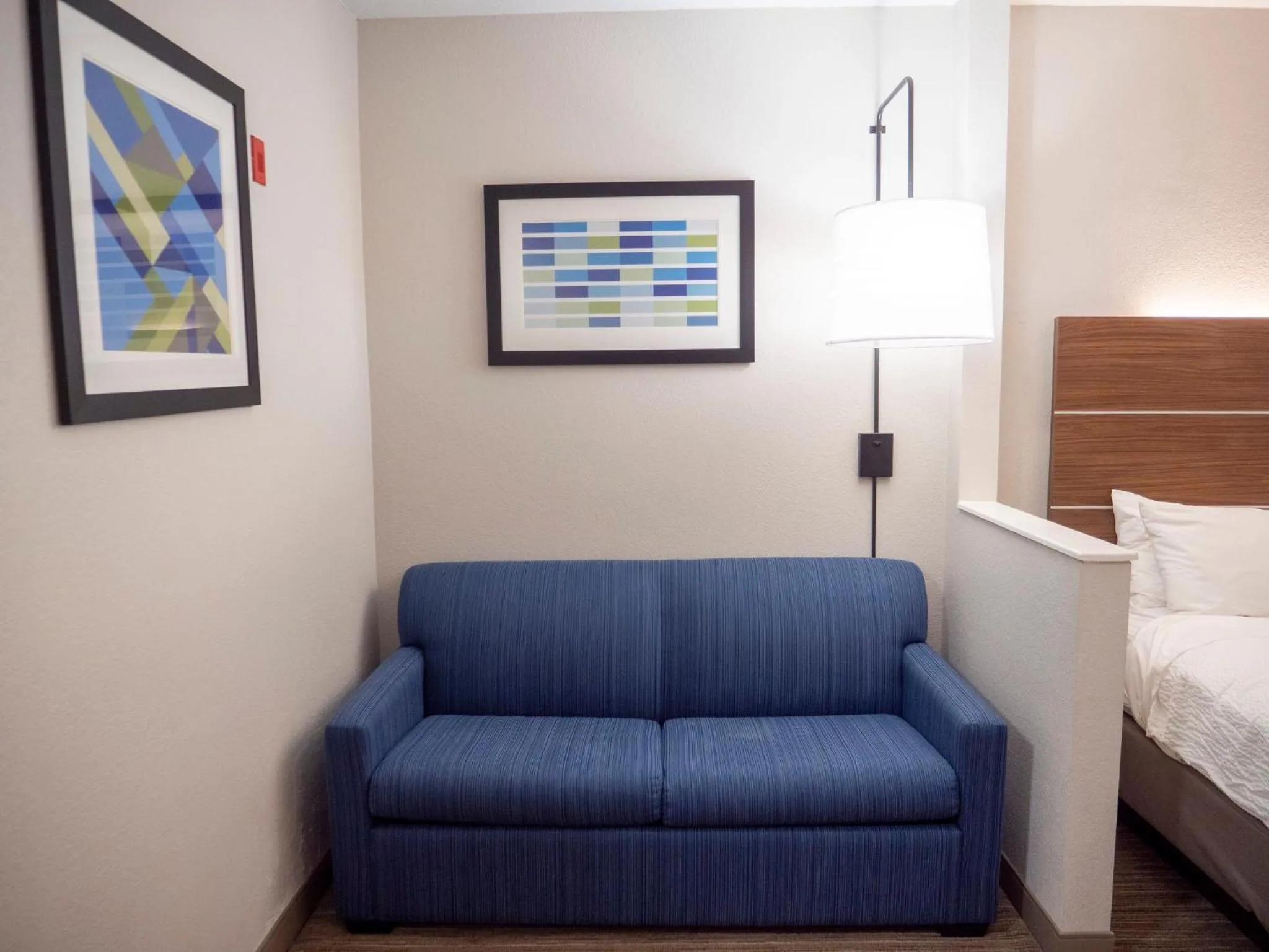 Photo of the whole room, Bed in Holiday Inn Express & Suites Greenville Airport i85 by IHG