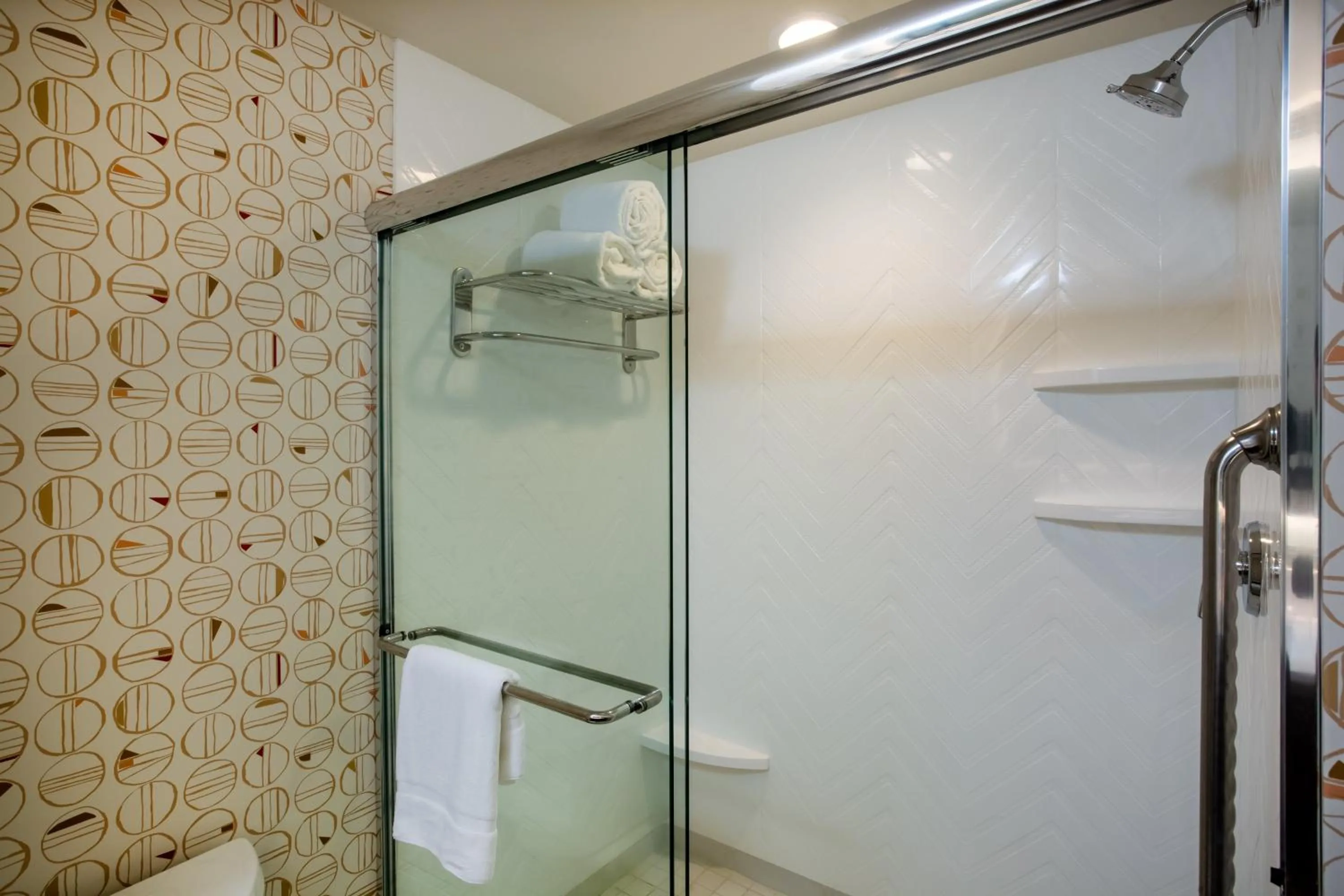 Bathroom in Holiday Inn - Gulfport-Airport by IHG