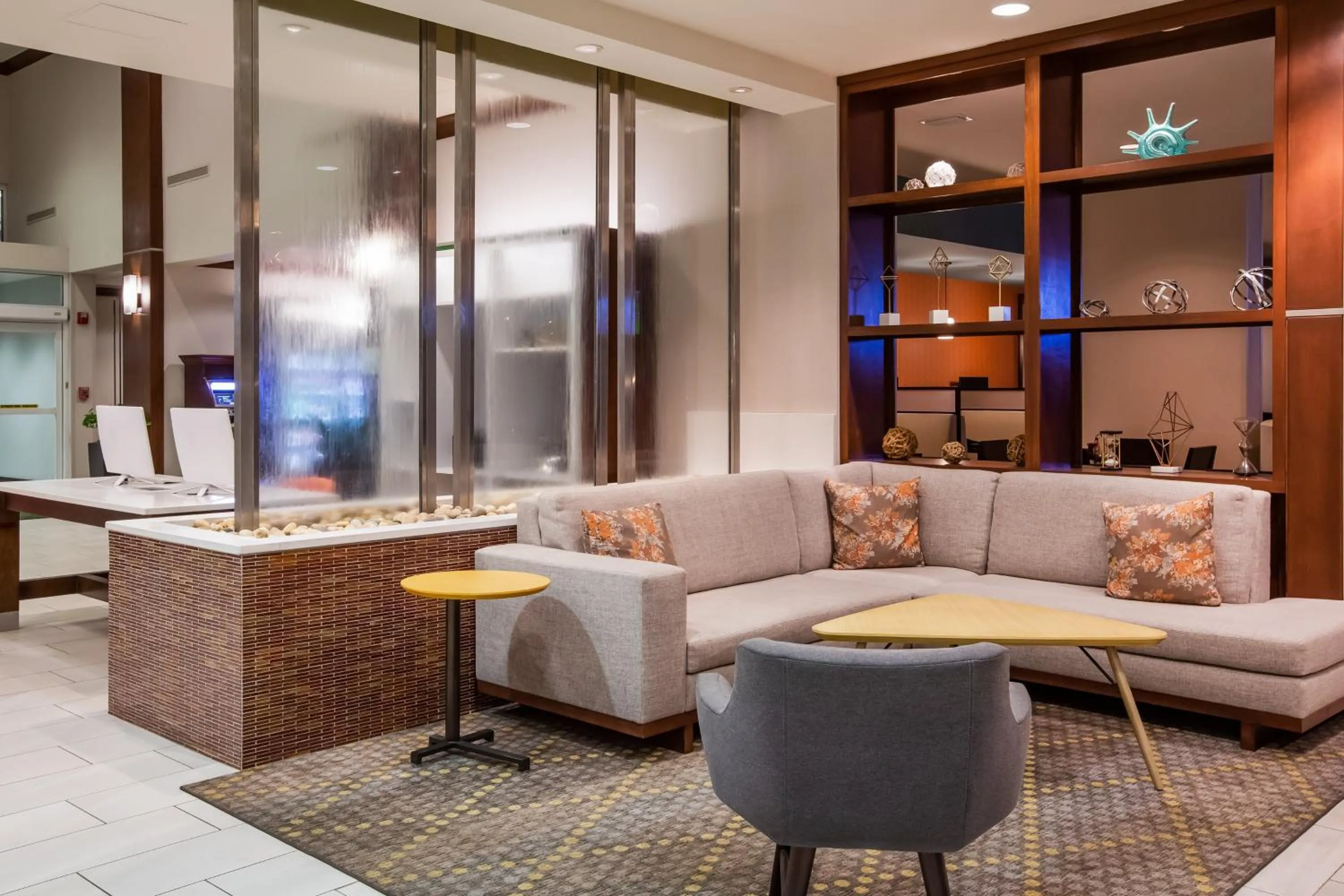 Property building in Holiday Inn - Gulfport-Airport by IHG