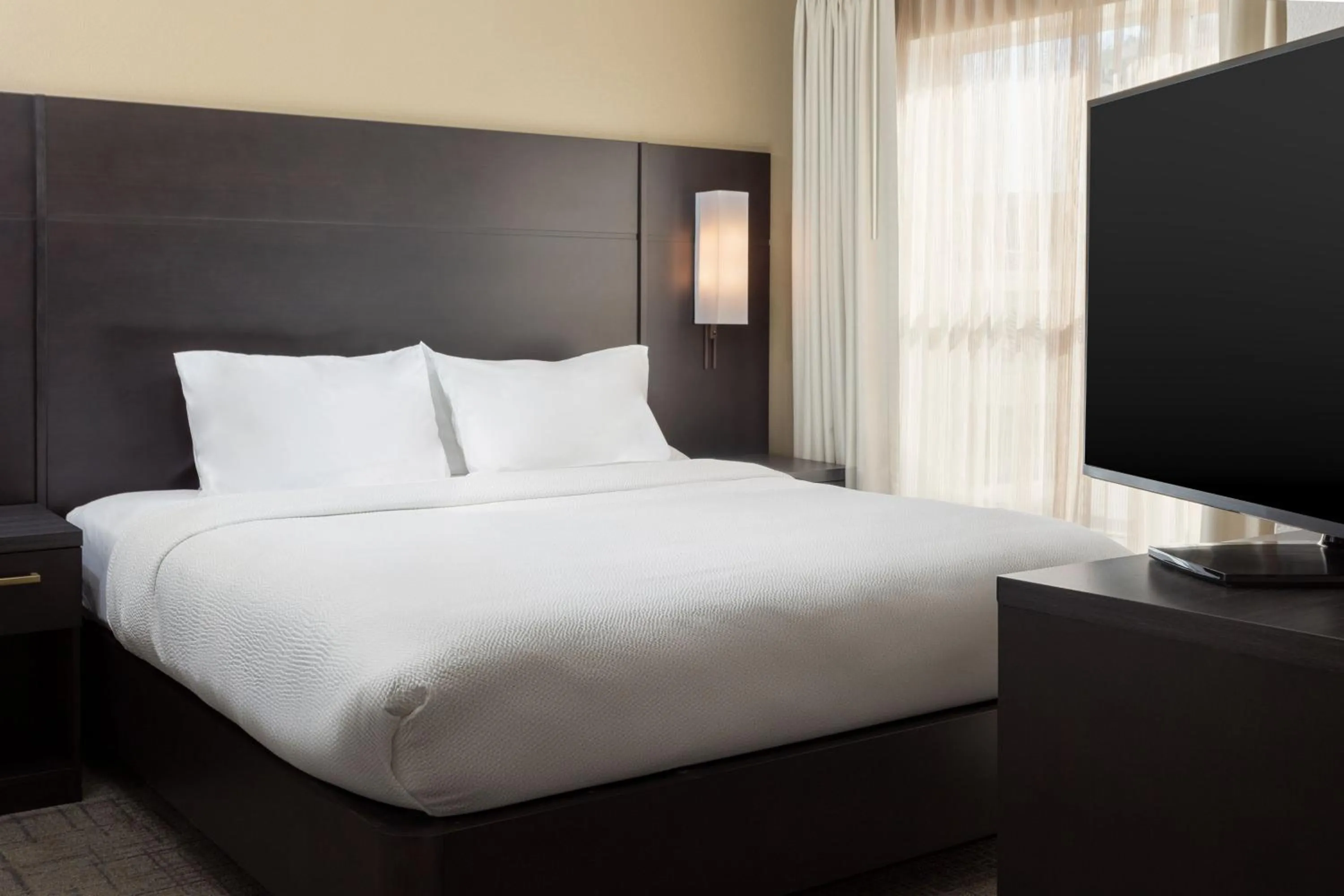 Photo of the whole room, Bed in Residence Inn by Marriott Corona Riverside