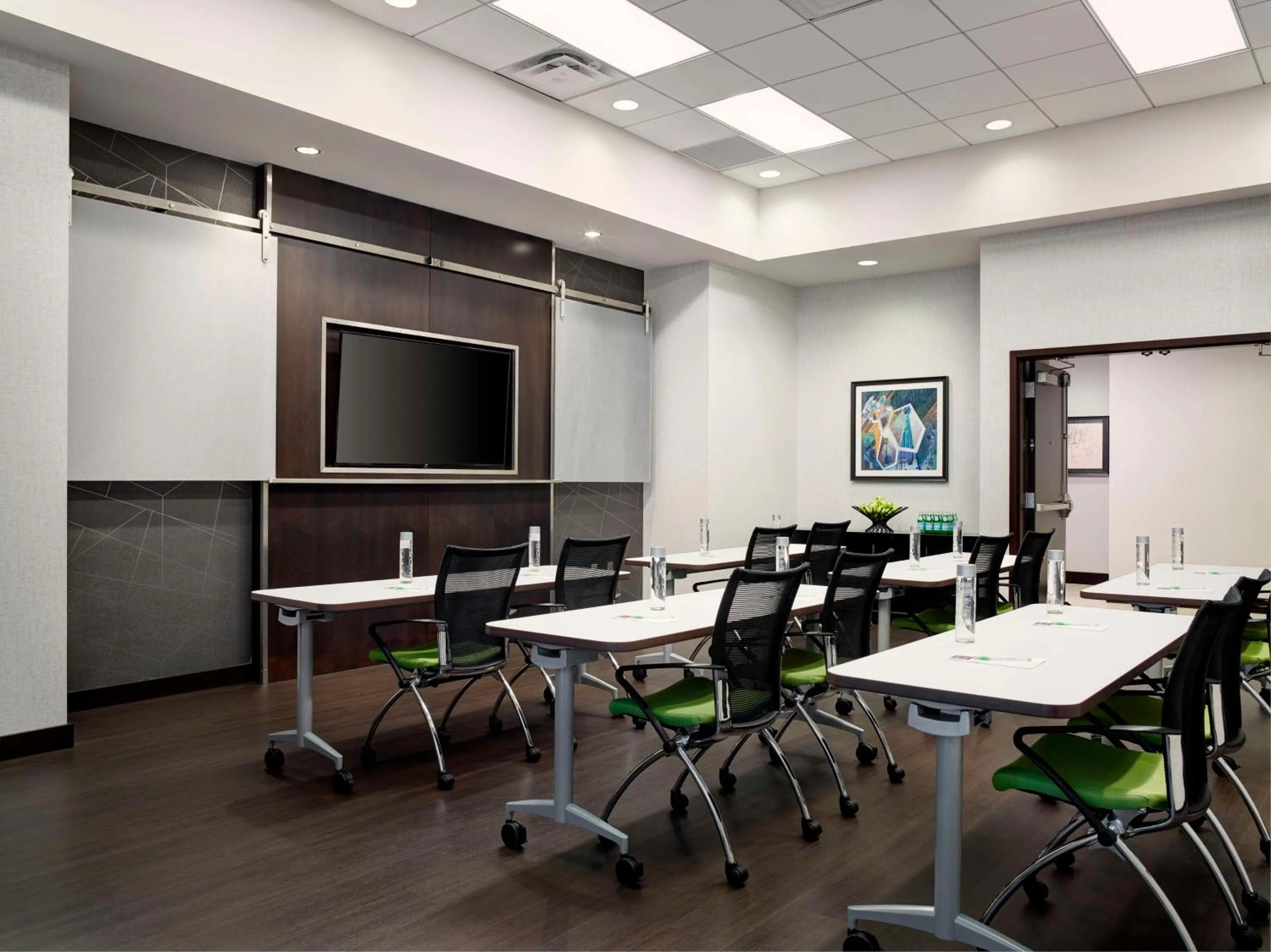 Meeting/conference room in Hyatt Place Arlington Courthouse