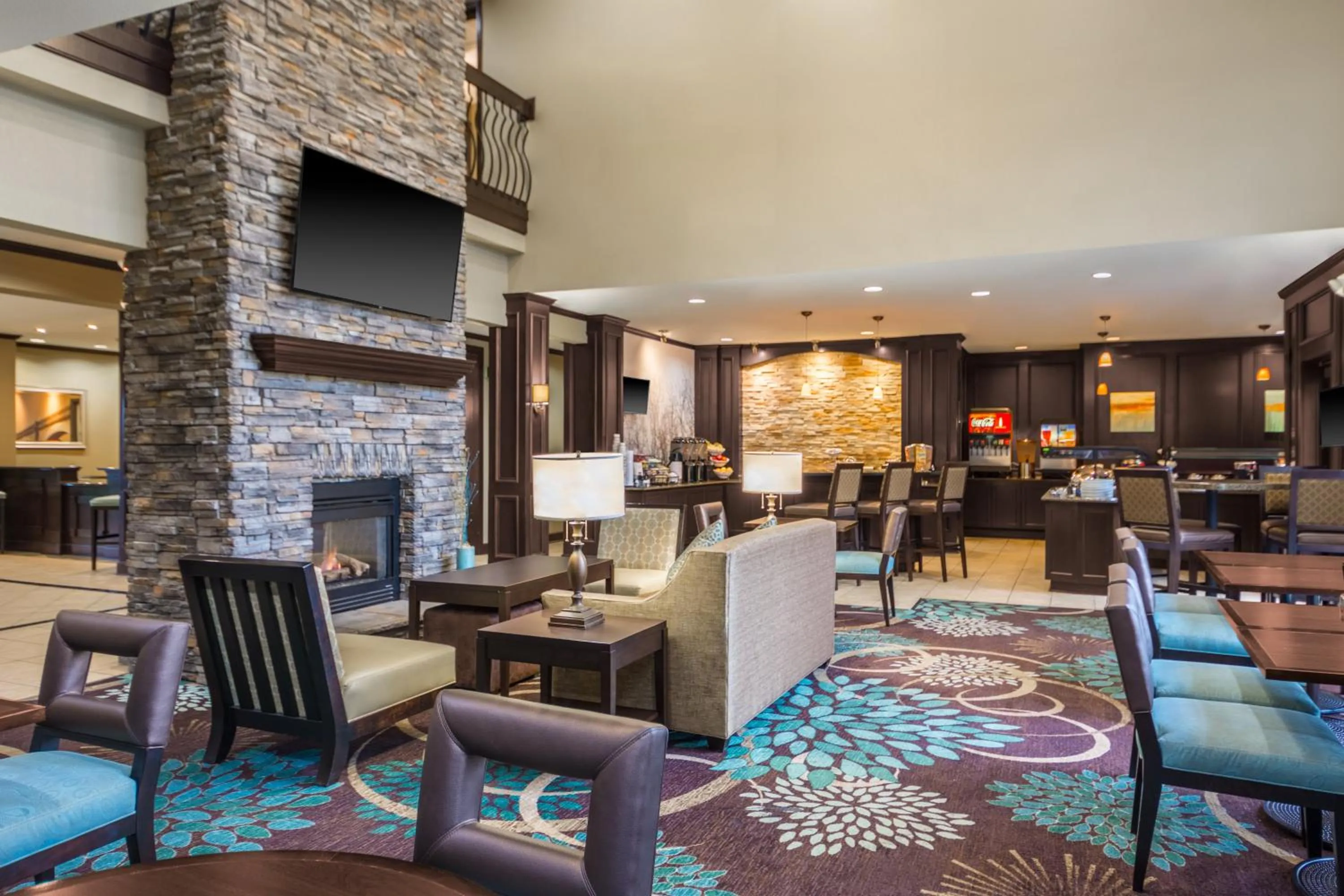 Restaurant/places to eat in Staybridge Suites - Kansas City-Independence by IHG