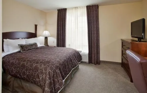 Bed in Staybridge Suites - Kansas City-Independence by IHG