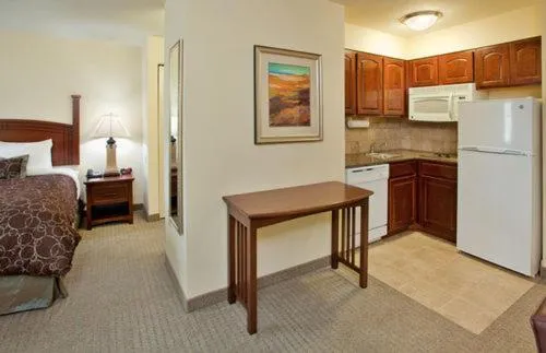 Bed in Staybridge Suites - Kansas City-Independence by IHG