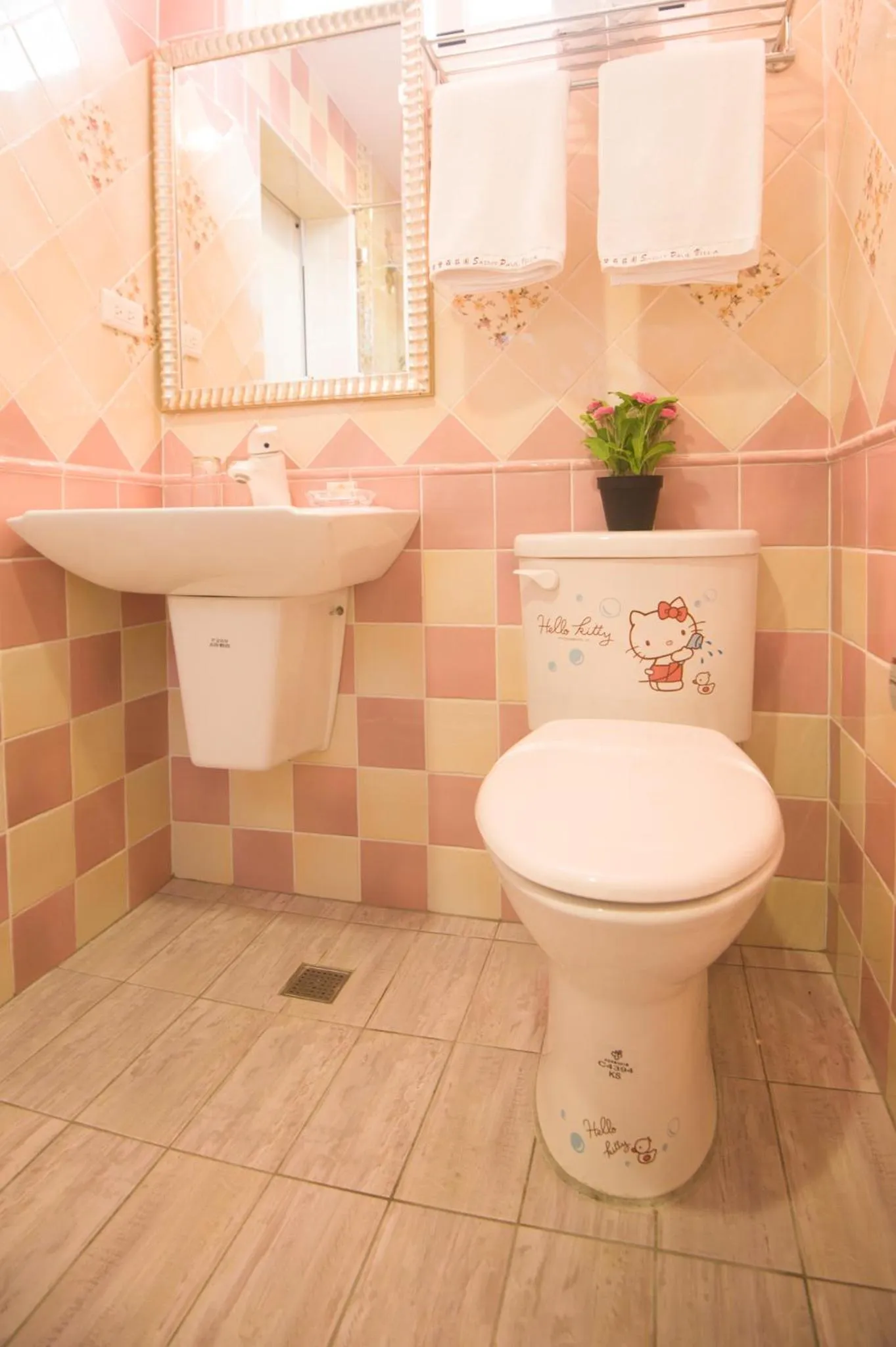 Bathroom in Saint Paul Villa