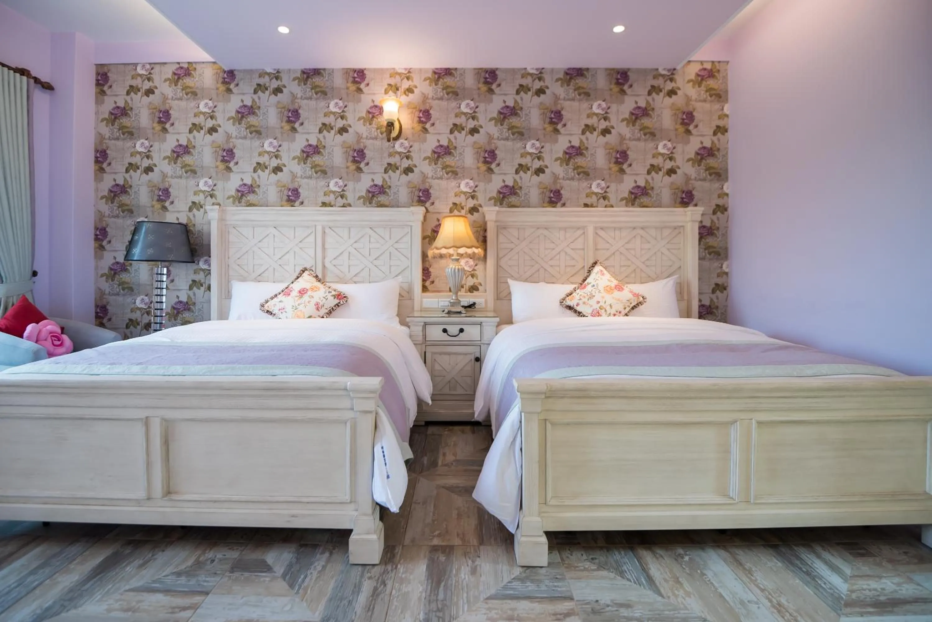 Bed in Saint Paul Villa