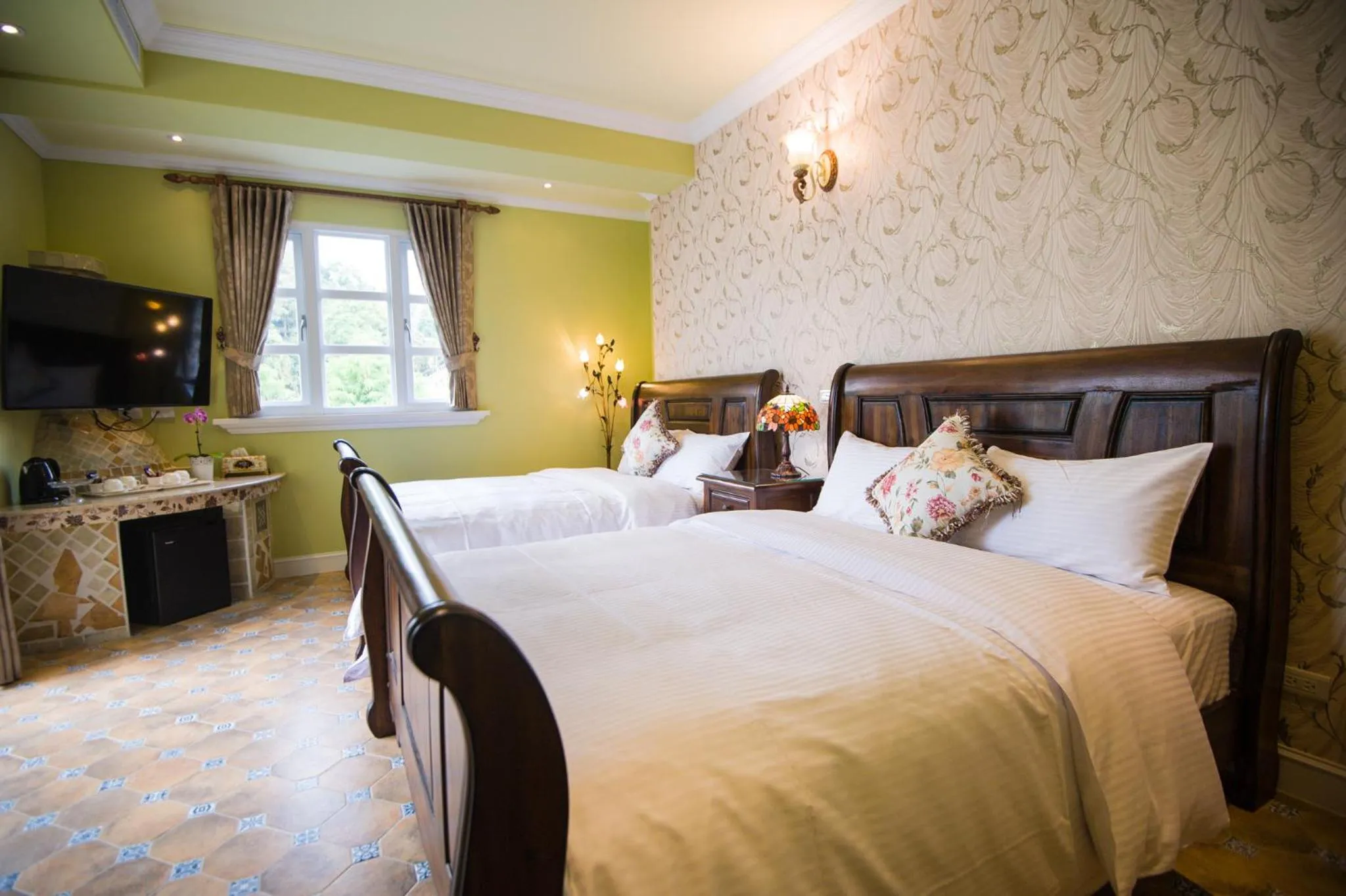 Day, Room Photo in Saint Paul Villa