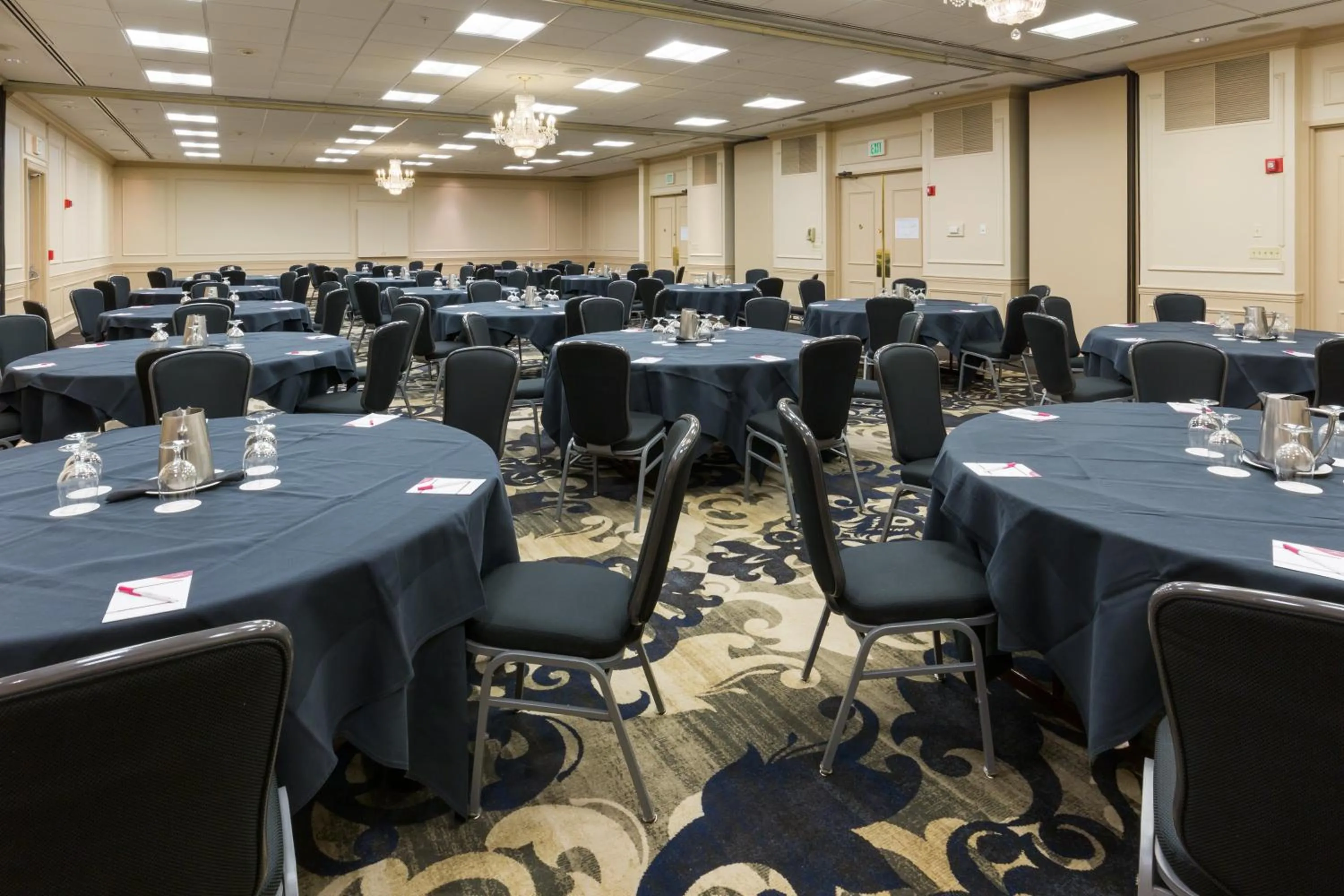 Meeting/conference room in Crowne Plaza Hotel Portland-Downtown Convention Center by IHG