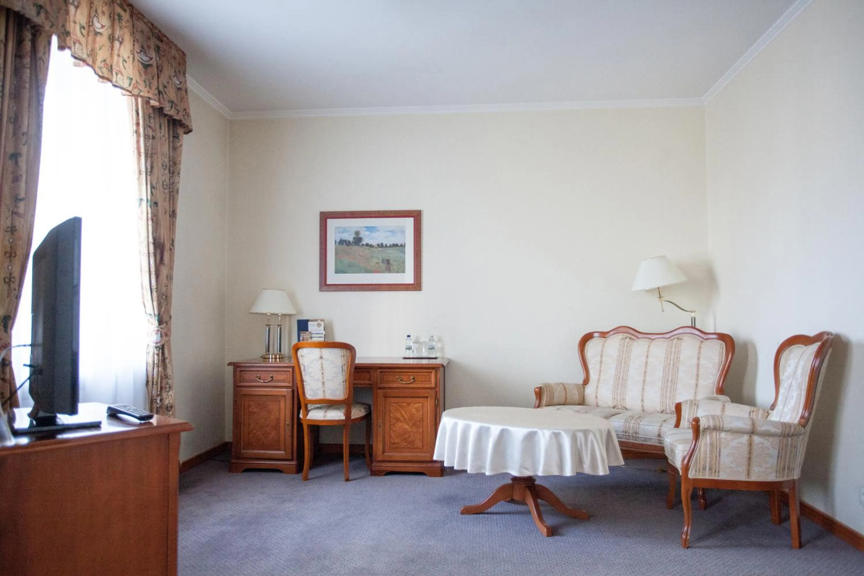Seating area in Hotel Szydłowski