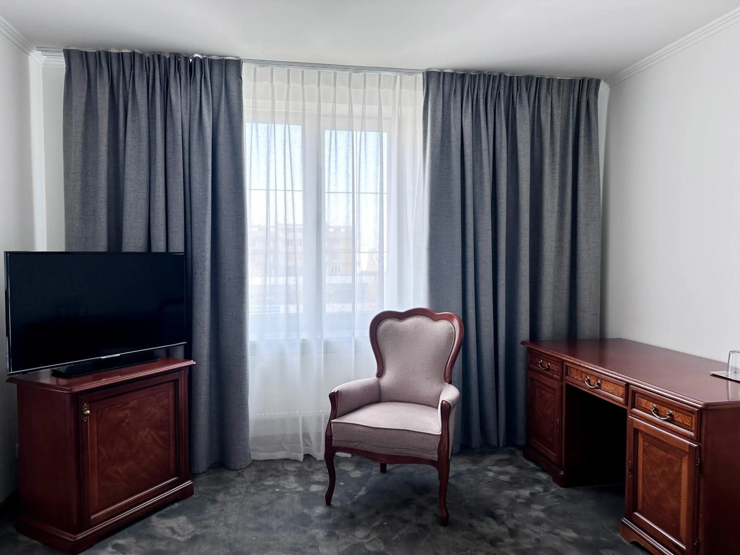 TV and multimedia in Hotel Szydłowski