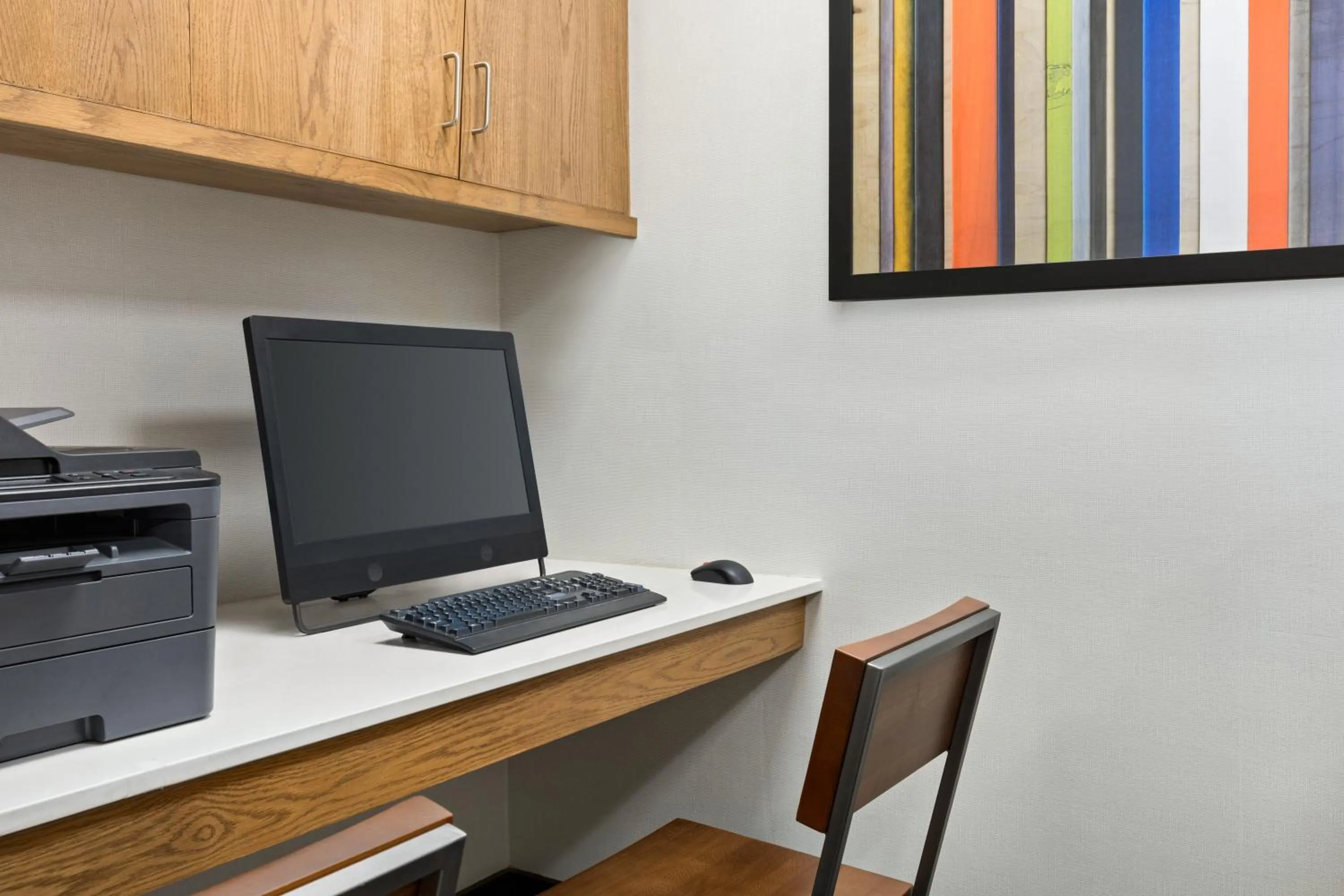 Business facilities in Holiday Inn Express & Suites Greenville-Downtown by IHG