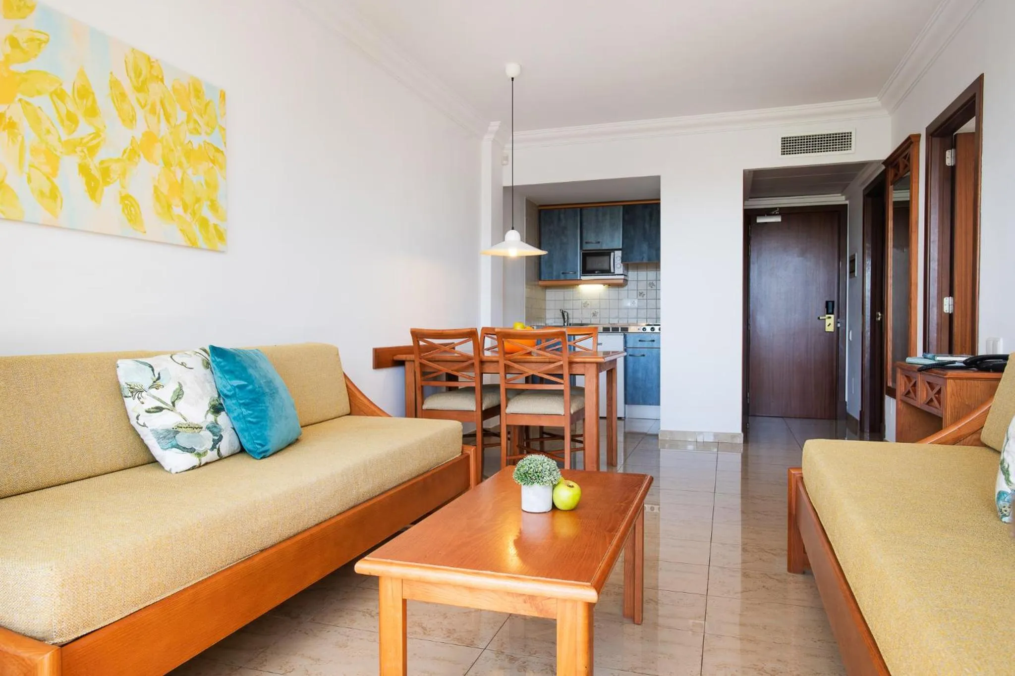 Living room in Inturotel Sa Marina