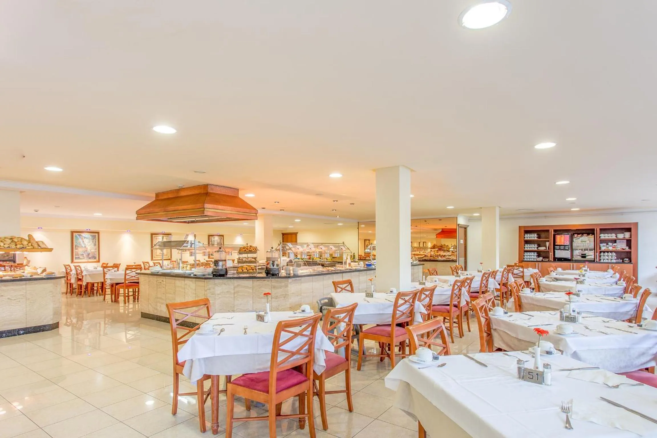 Restaurant/places to eat in Inturotel Sa Marina