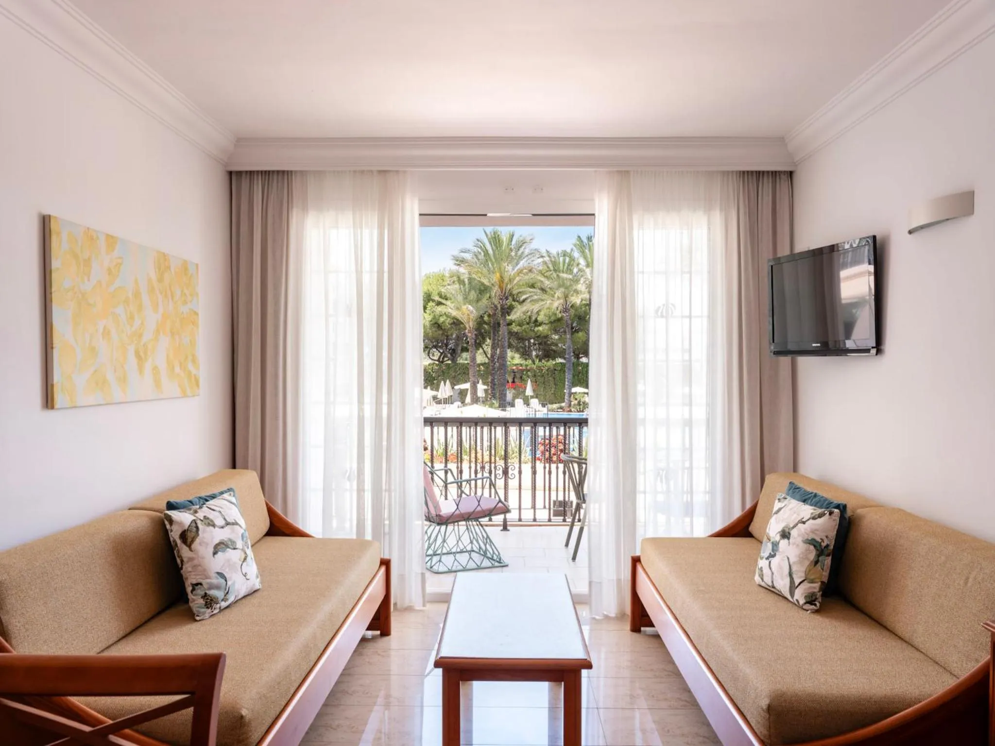 Living room in Inturotel Sa Marina