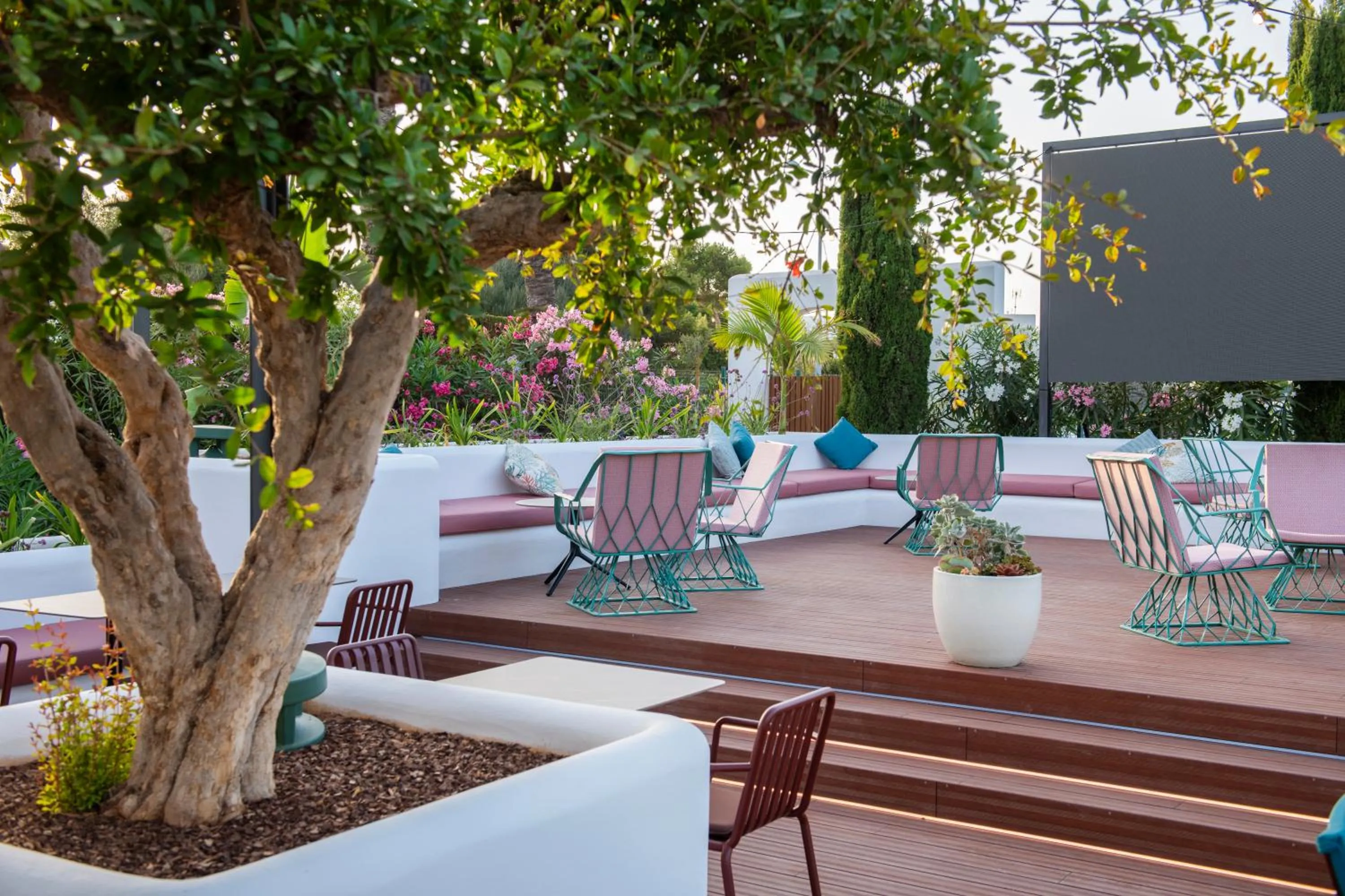 Restaurant/places to eat in Inturotel Sa Marina