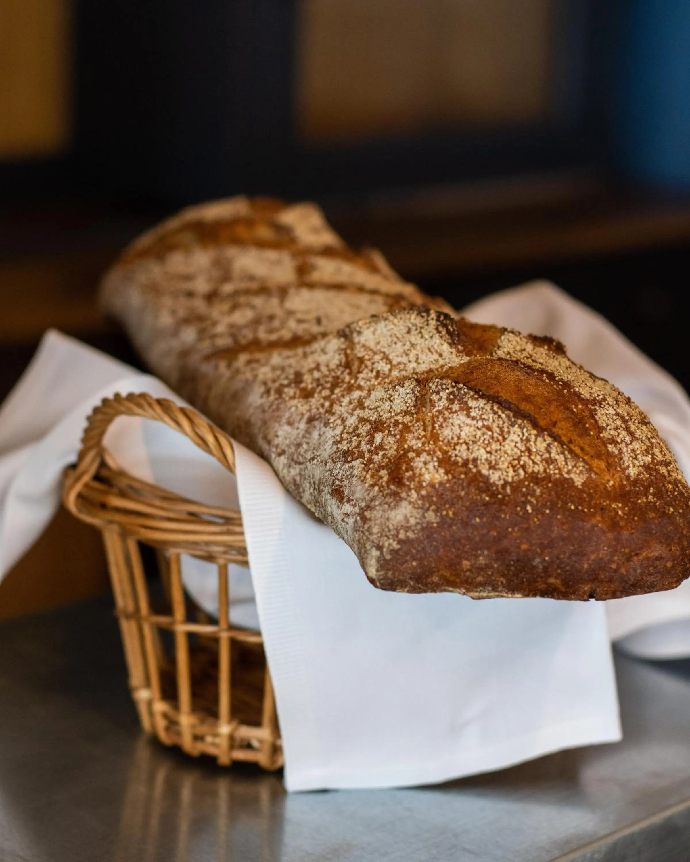 Restaurant/places to eat in Logis Hôtel Le Calluna Restaurant La Flottille