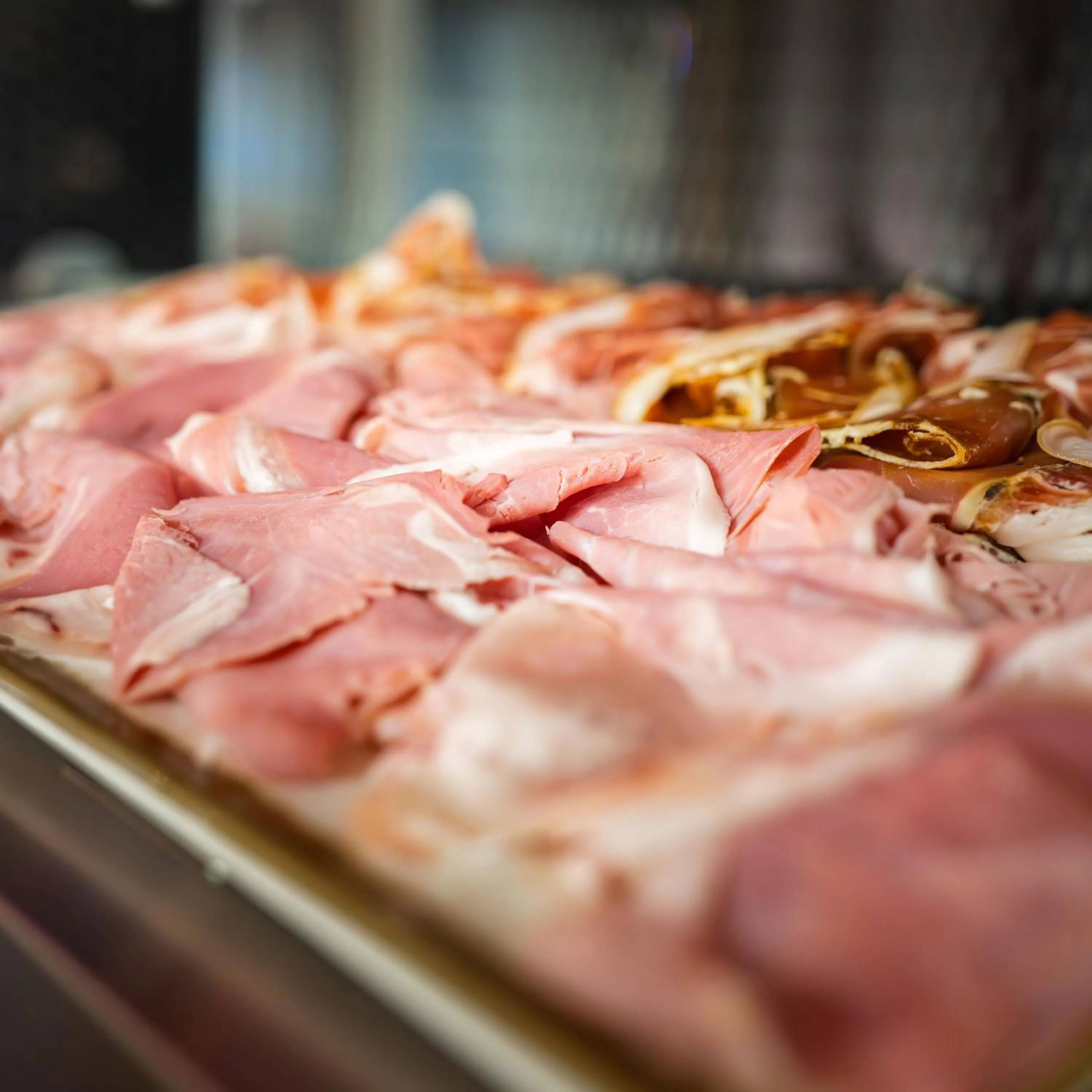 Breakfast in Logis Hôtel & Restaurant - Les Tuileries