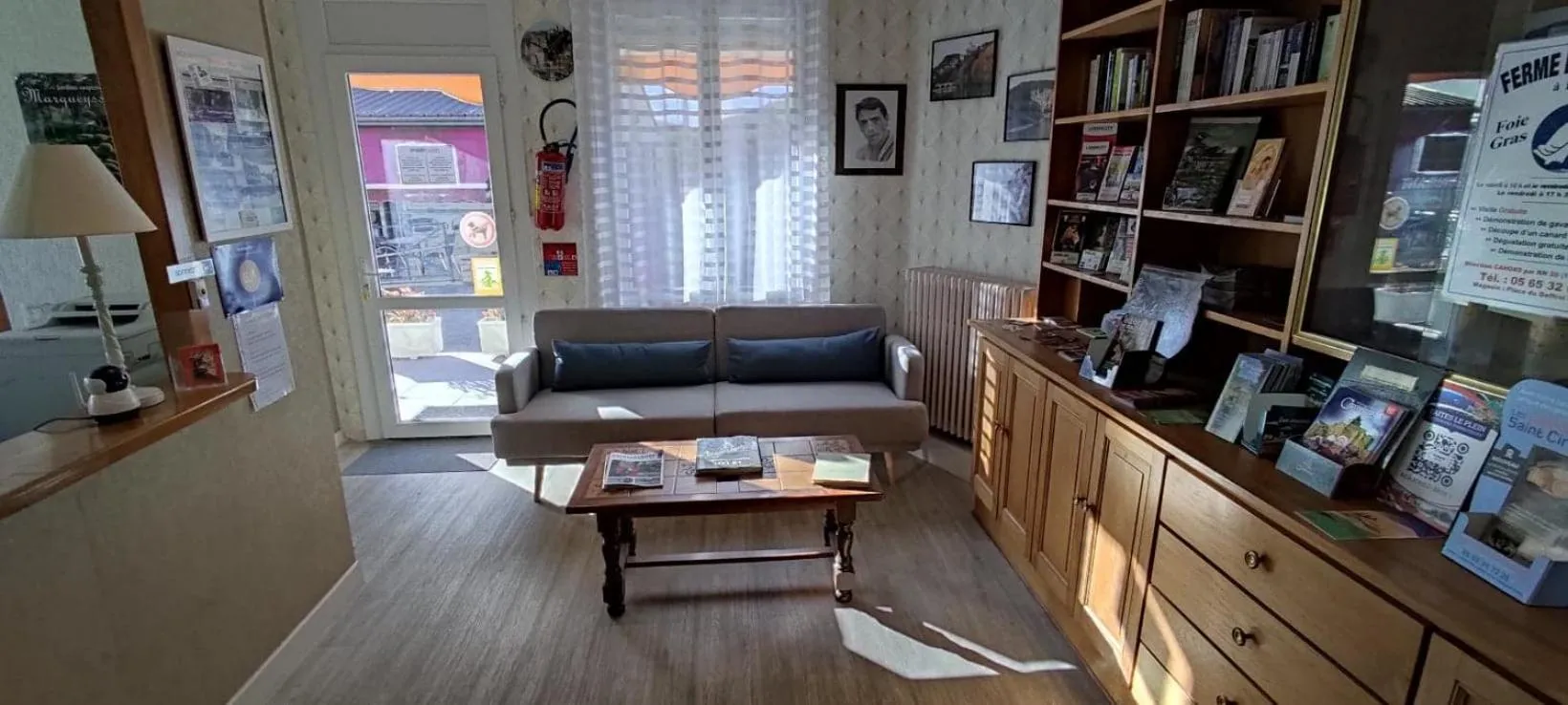 Lobby or reception in Hotel Belle Vue