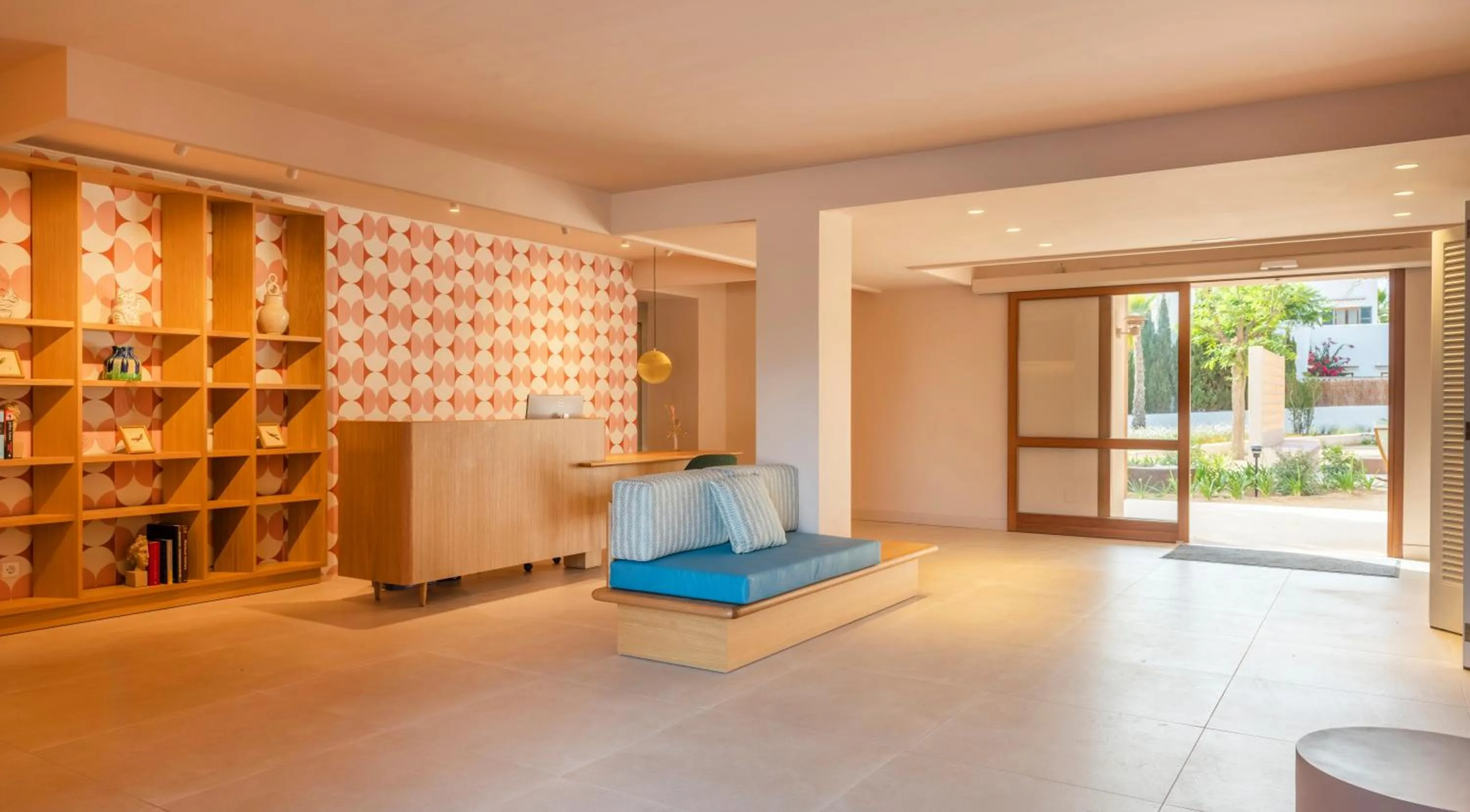 Lobby or reception in Inturotel Esmeralda Garden