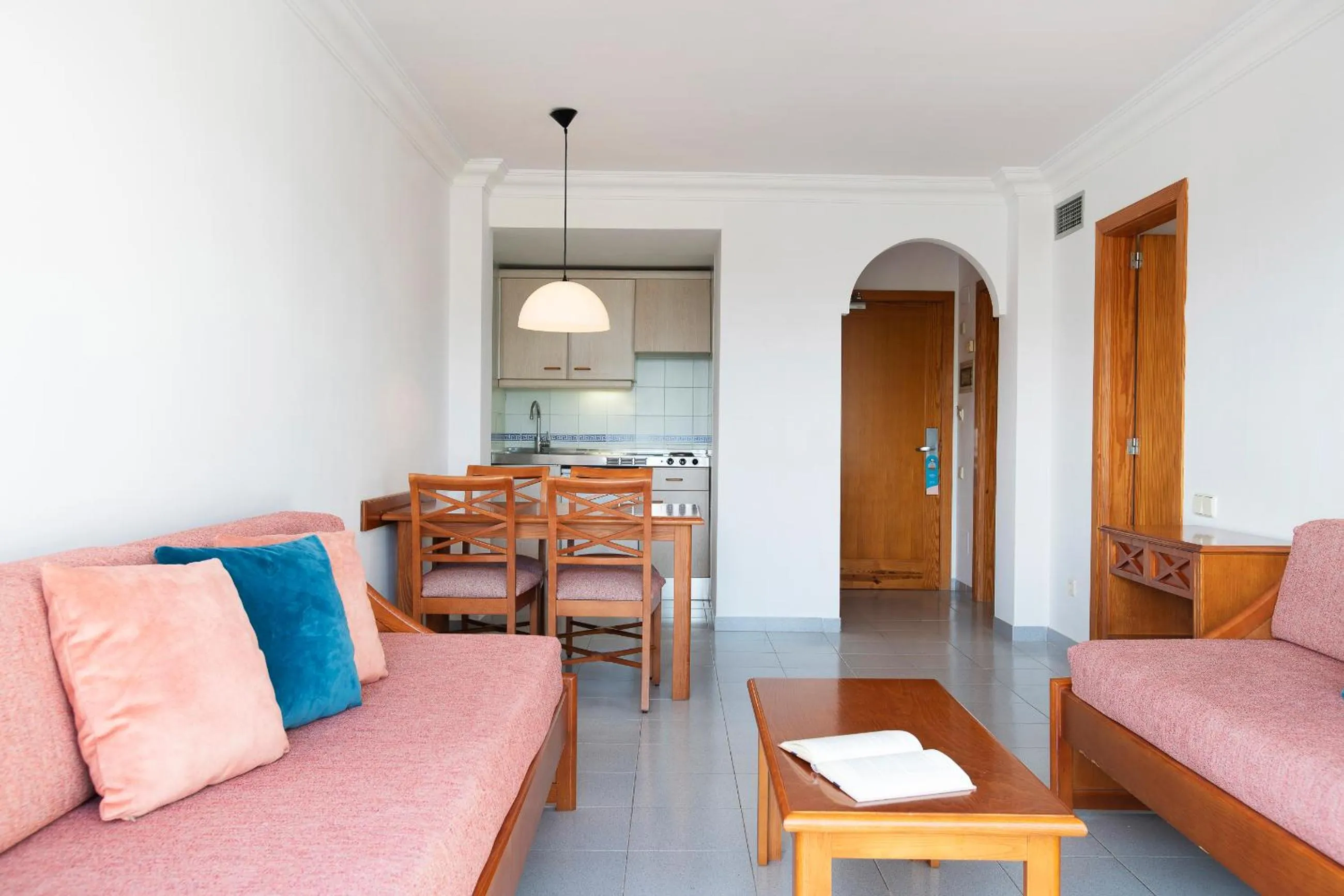 Decorative detail in Inturotel Esmeralda Garden