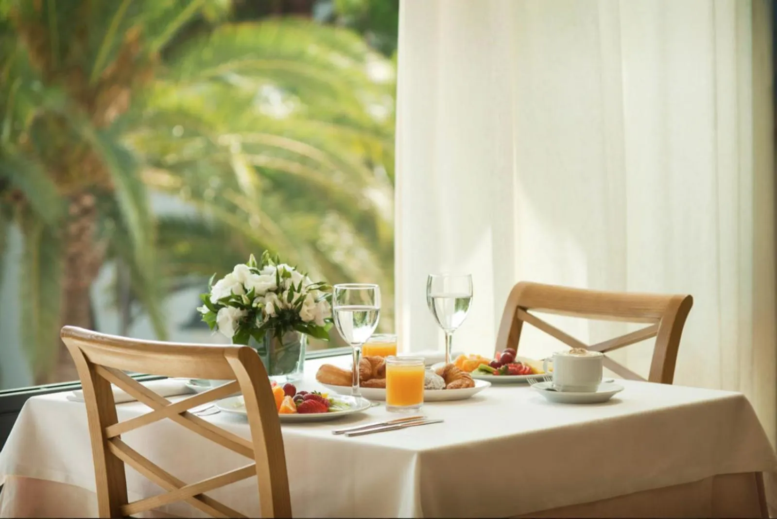 Breakfast in Inturotel Cala Azul