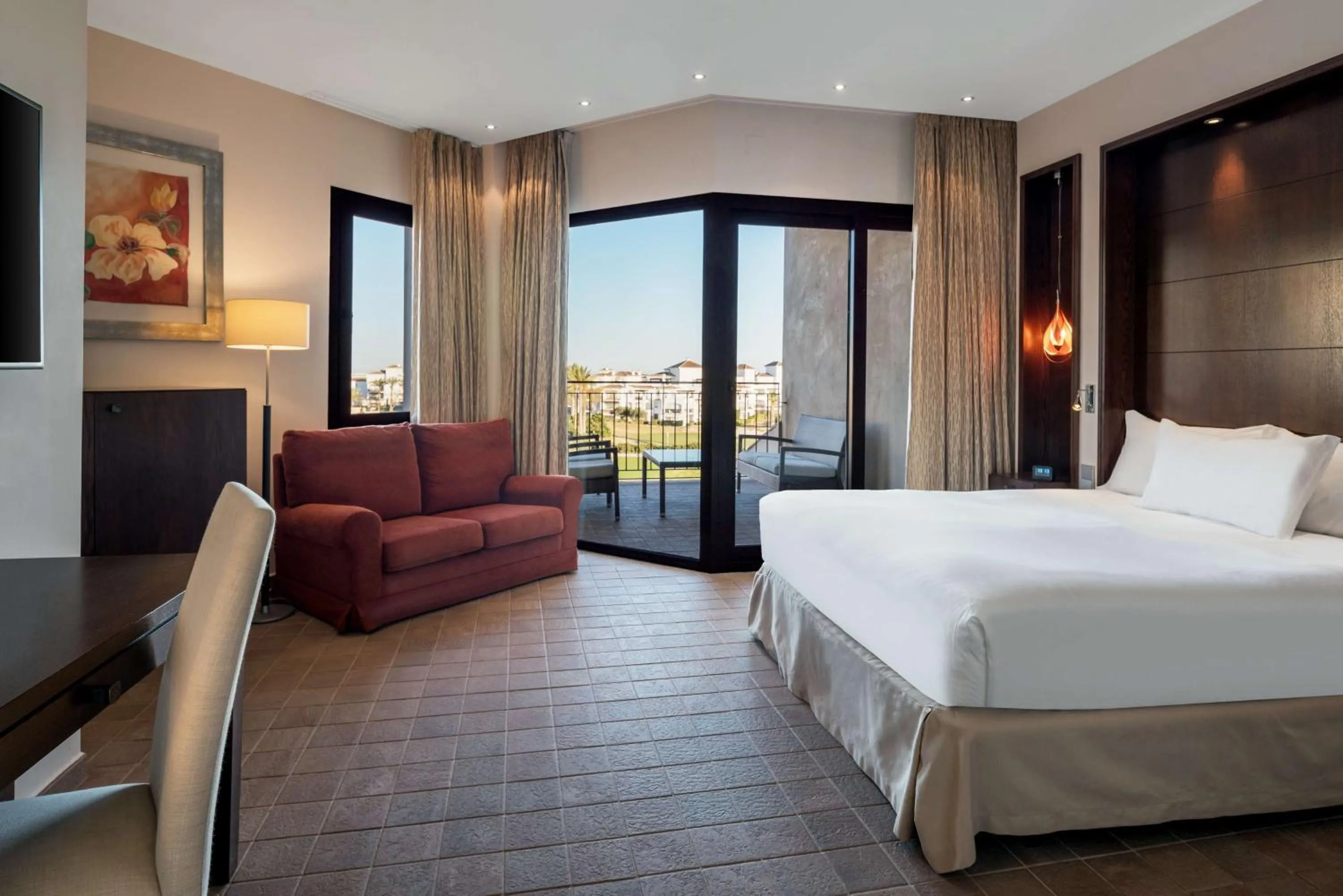 Bedroom, Bed in Doubletree By Hilton La Torre Golf Resort