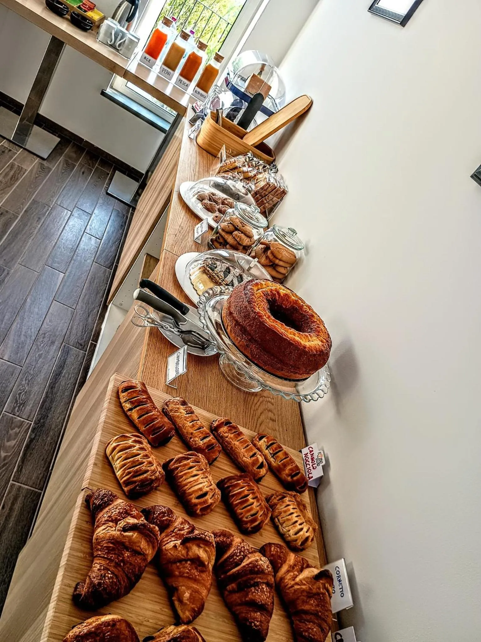 Buffet breakfast in B&B Villamarea