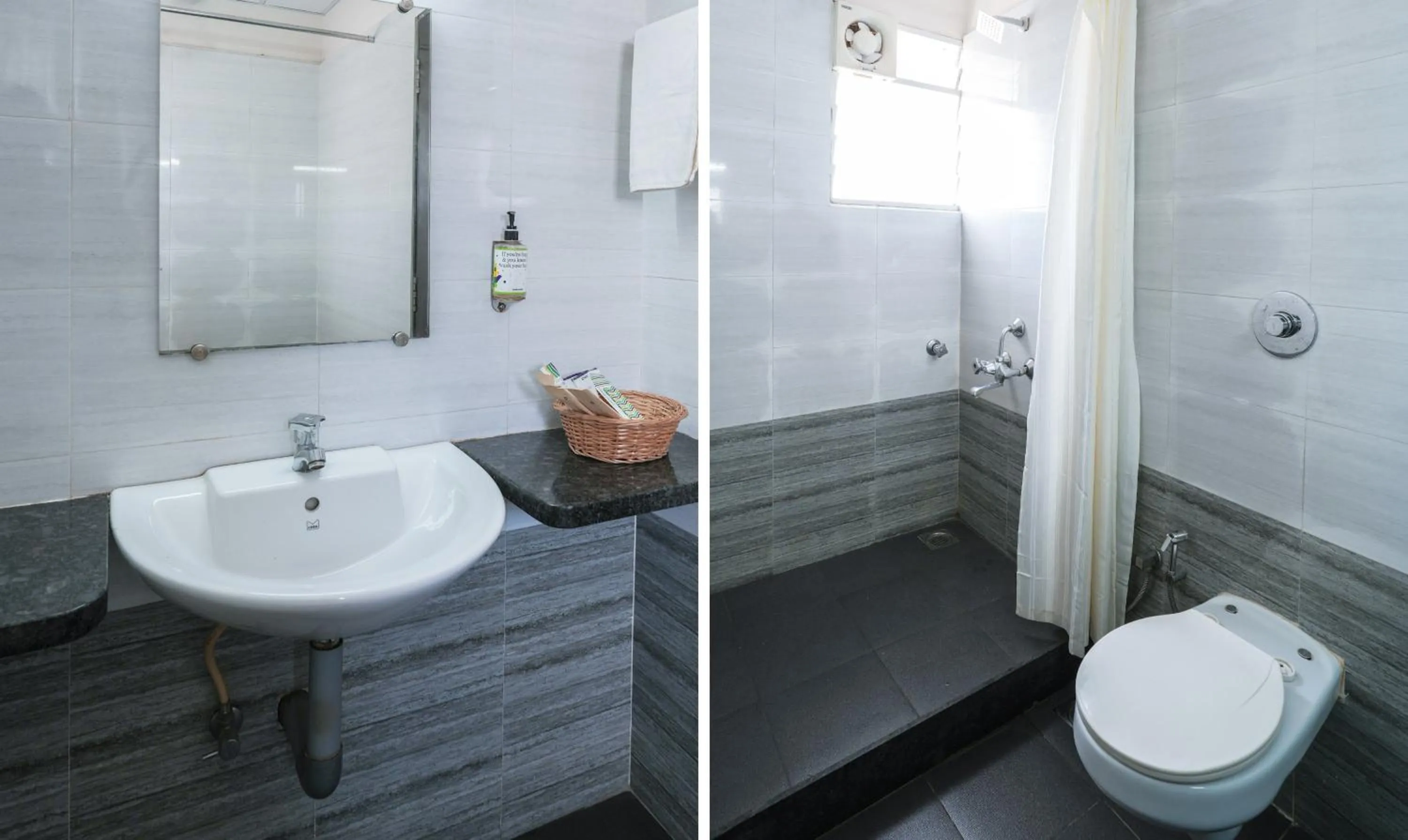 Bathroom in Treebo Pappilon Palace - PVS Circle