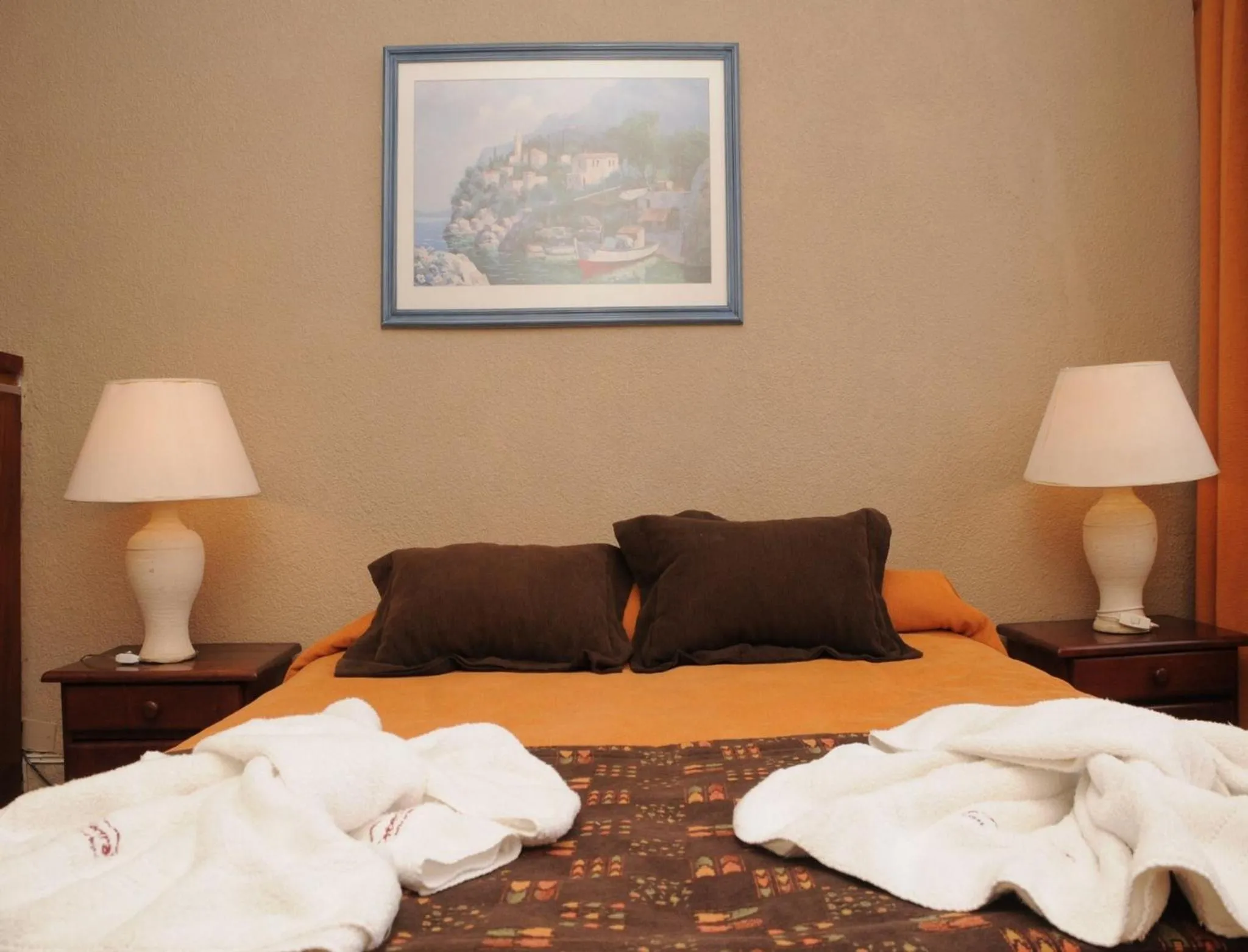Bed in Village Catedral Hotel & Spa