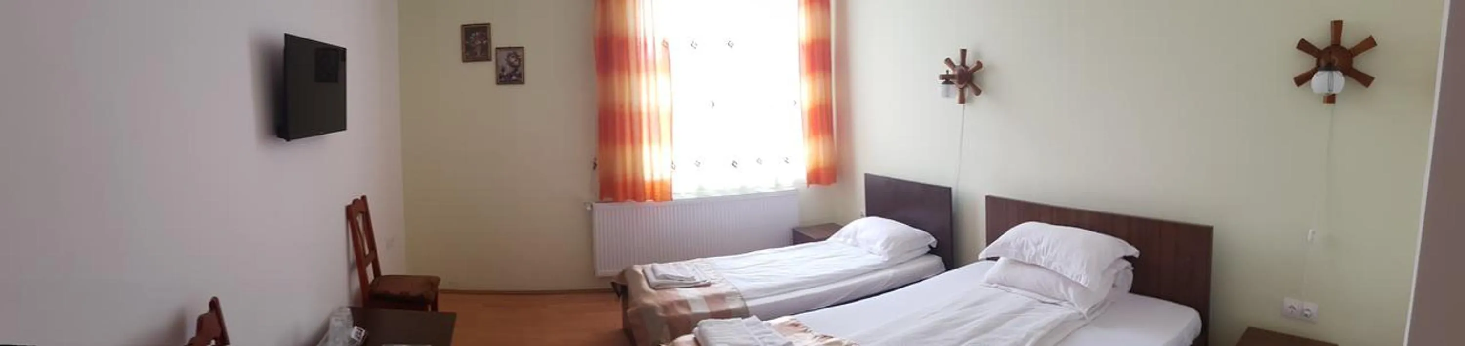 Day, Bed in Pensiunea Muresul