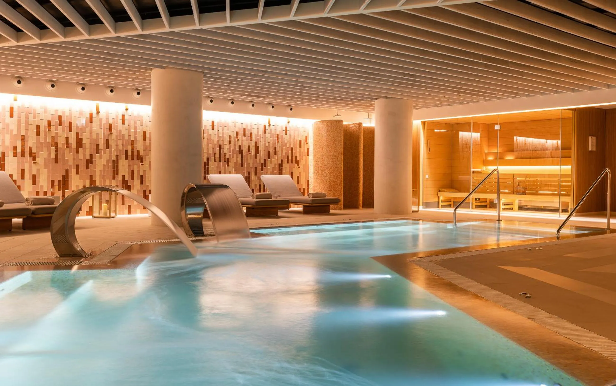 Hot Spring Bath in Inturotel Cala Esmeralda Beach Hotel & Spa - Adults Only