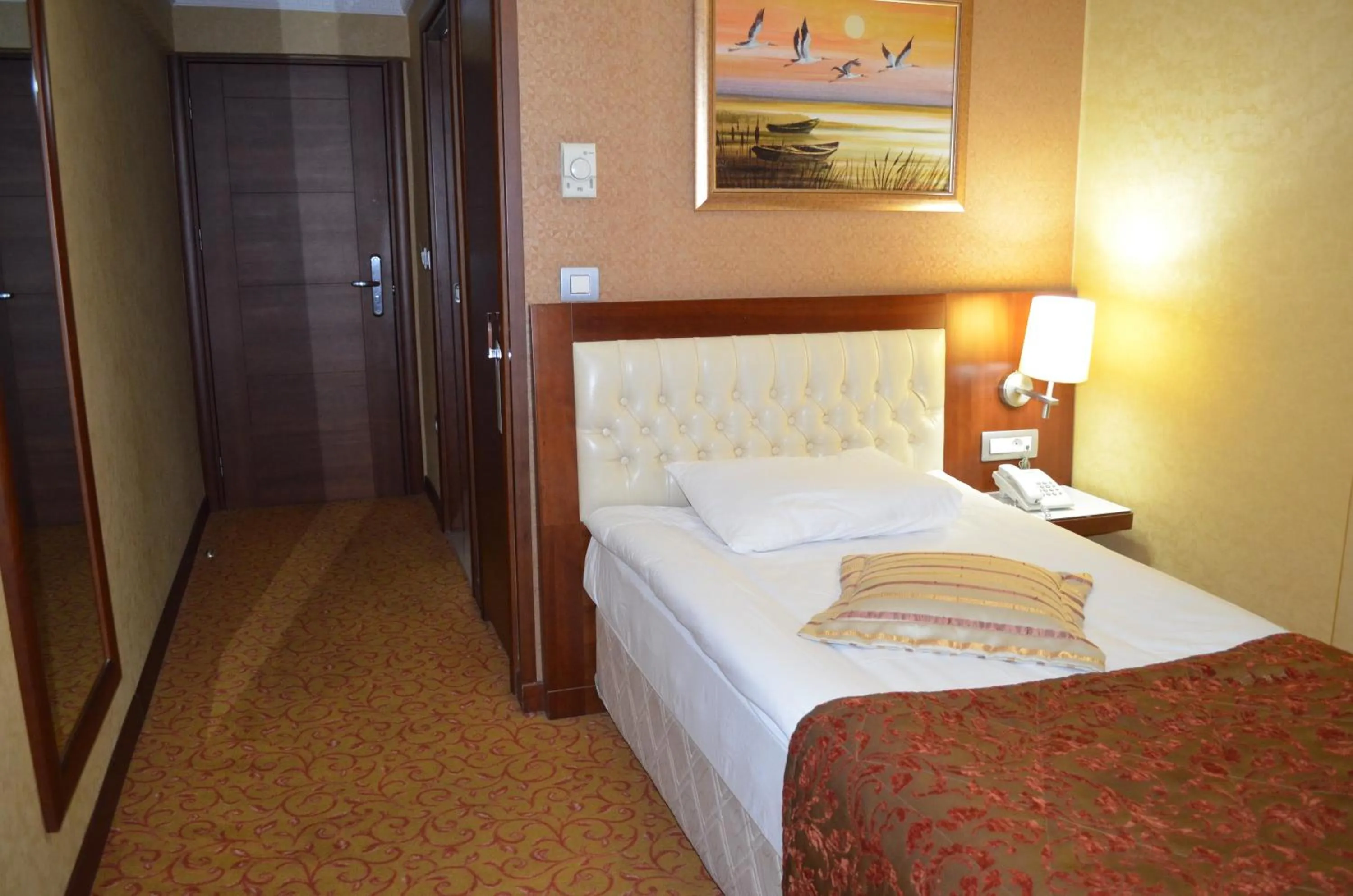Bed in Yuksel Hotel