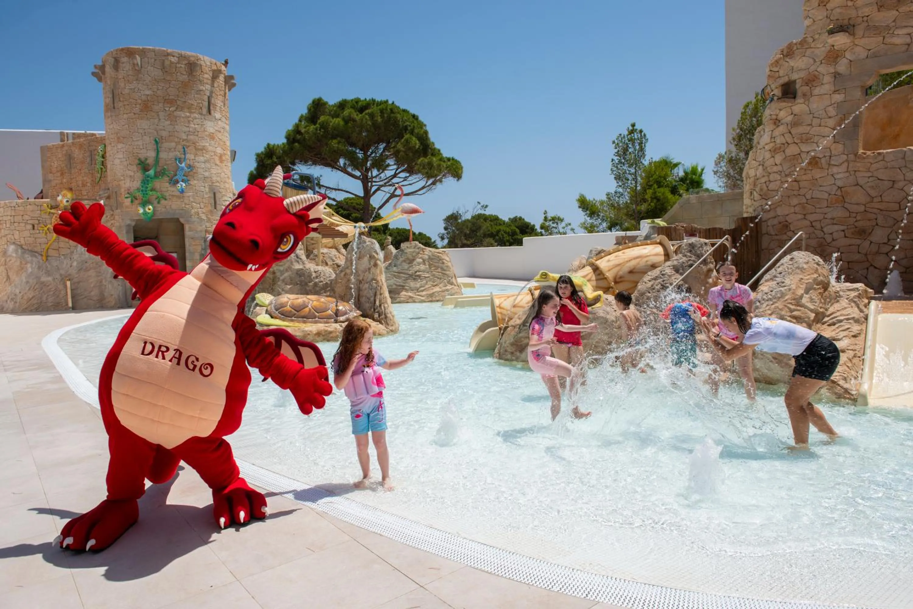 Aqua park in Inturotel Esmeralda Park