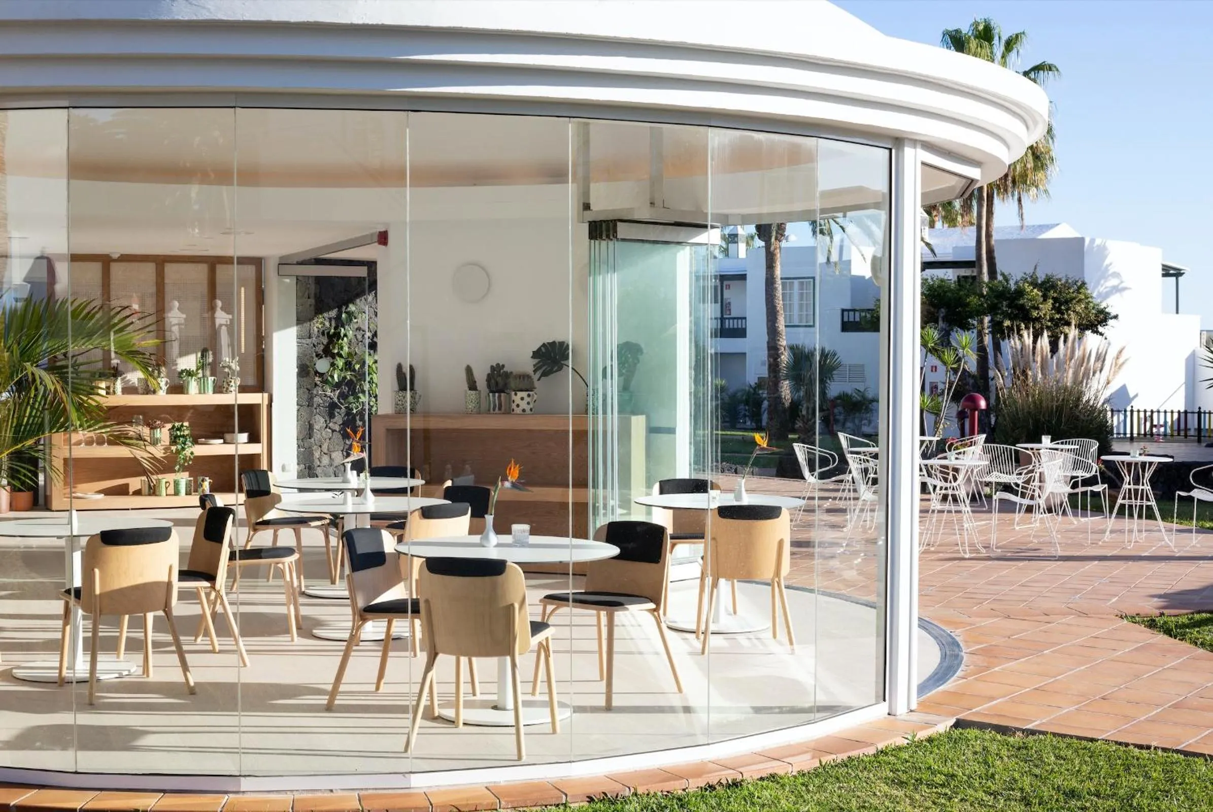 Restaurant/places to eat in Barcarola Club