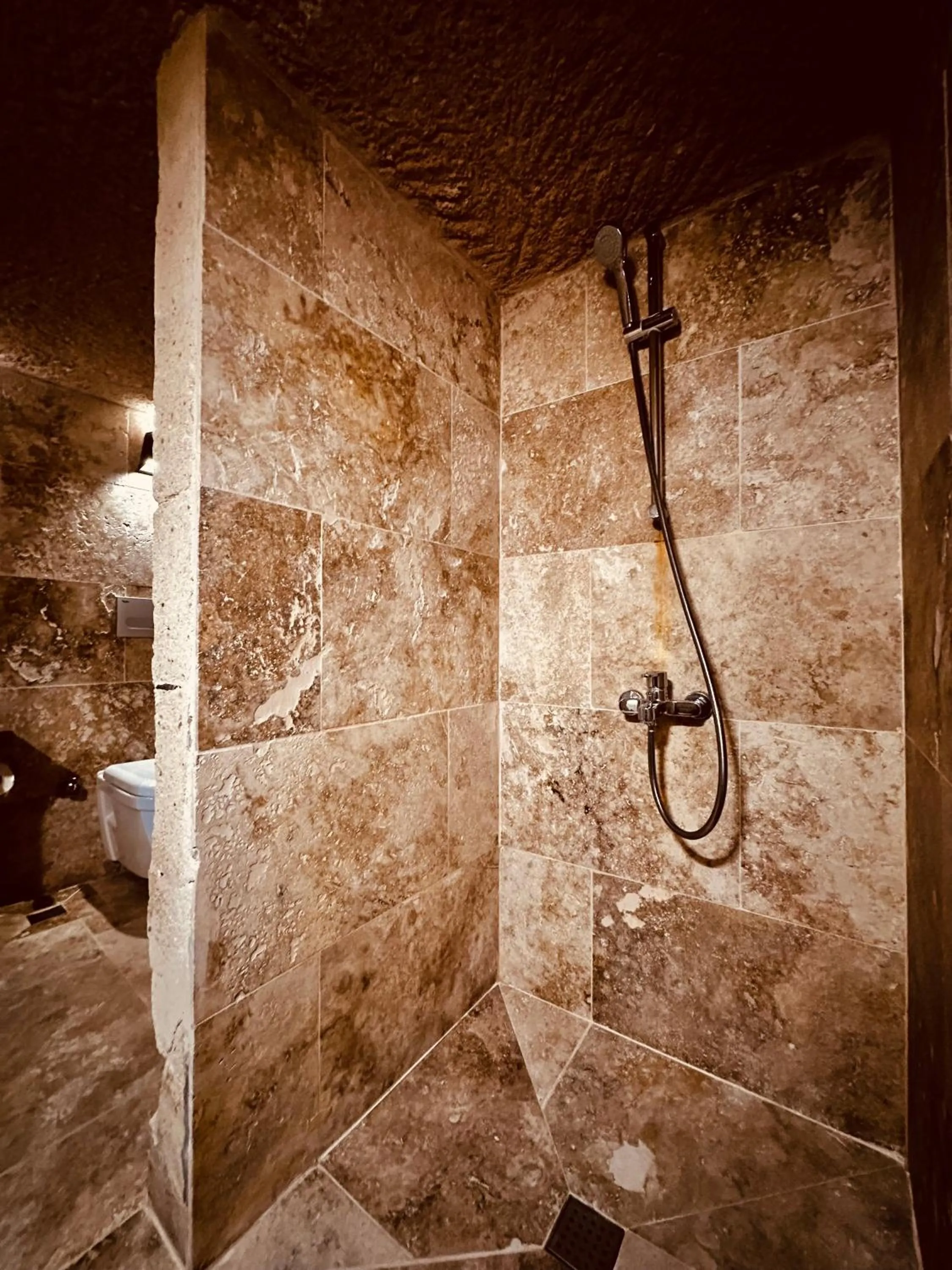 Shower in Les Maisons De Cappadoce
