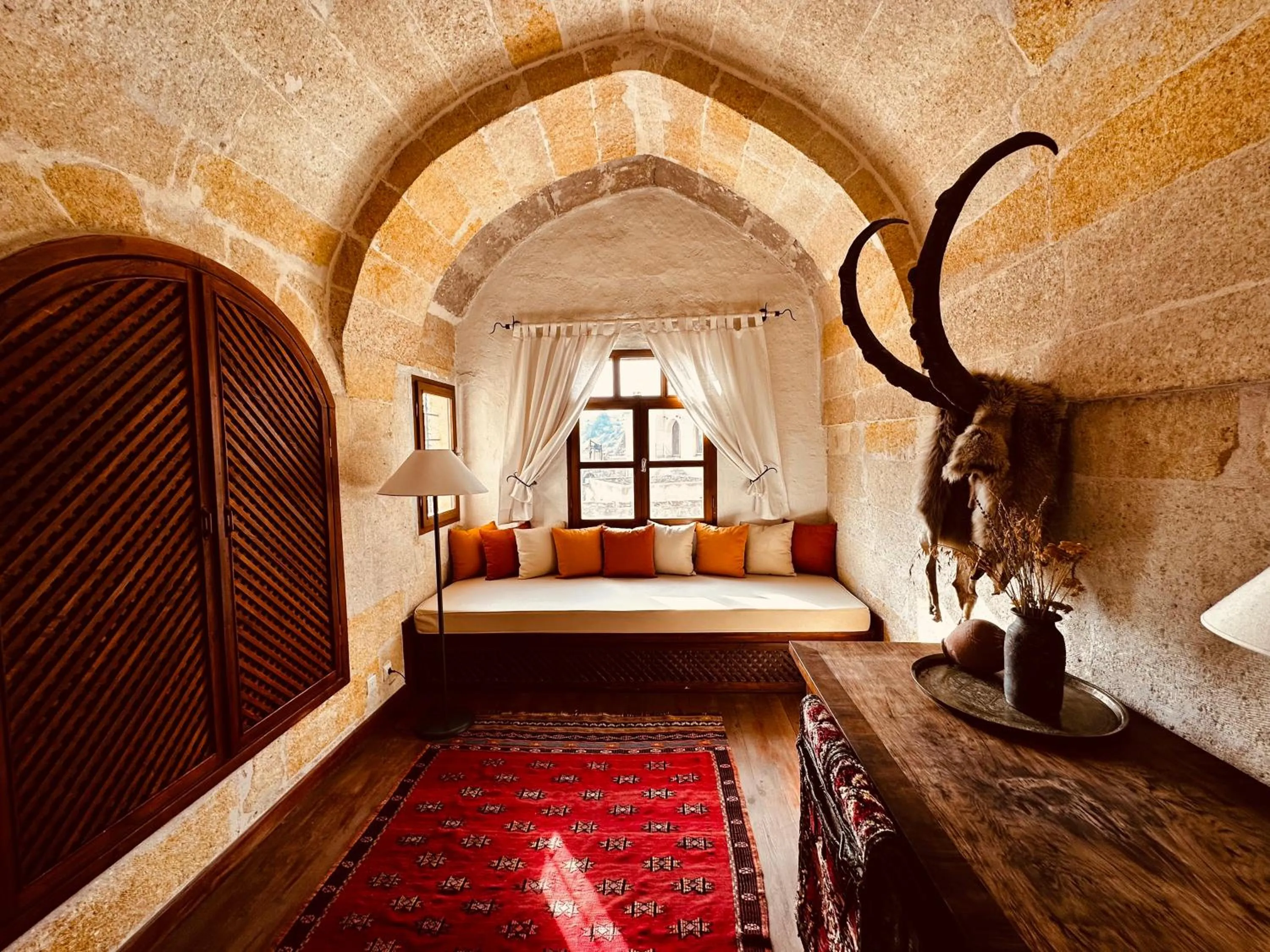 Living room, Bed in Les Maisons De Cappadoce